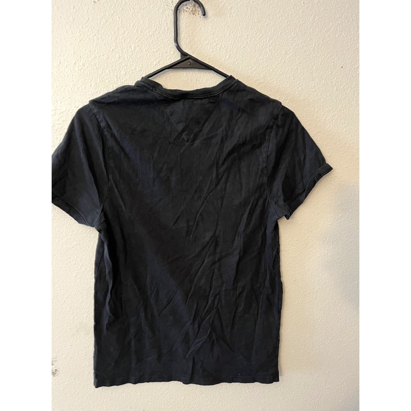 Tommy Hilfiger VINTAGE Tommy Hilfiger Mens T-Shirt Short Sleeve Crew Neck XS Black Graphic Top Size US XS / EU 42 / 0 - 3 Thumbnail