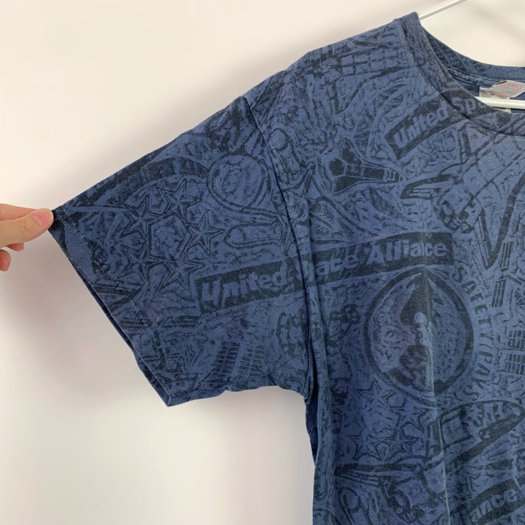 Vintage VINTAGE United Space Alliance Safety Pays AOP Blue Tee T-Shirt XL Size US XXL / EU 58 / 5 - 2 Thumbnail
