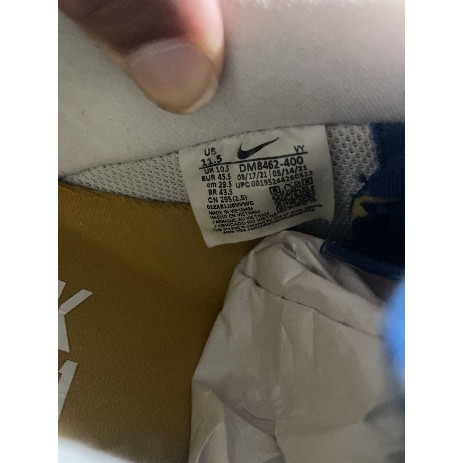 Nike Size 11.5 - Nike Undefeated x Air Force 1 SP Low Dunk vs AF1 Size US 11.5 / EU 44-45 - 6 Thumbnail