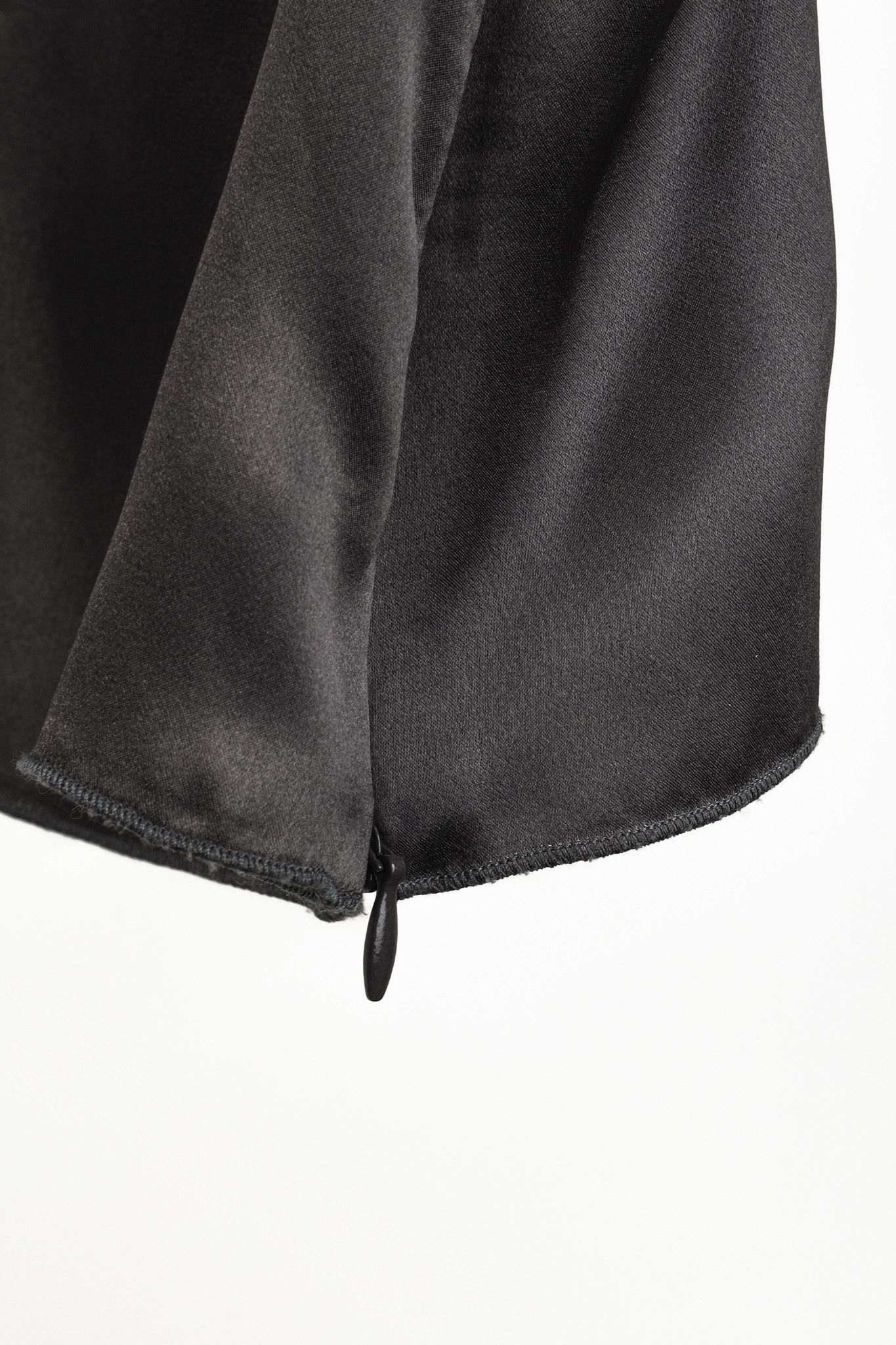 Armani Collezioni Armani Collezioni 2002 Charcoal Silk Cami Size L / US 10 / IT 46 - 6 Thumbnail