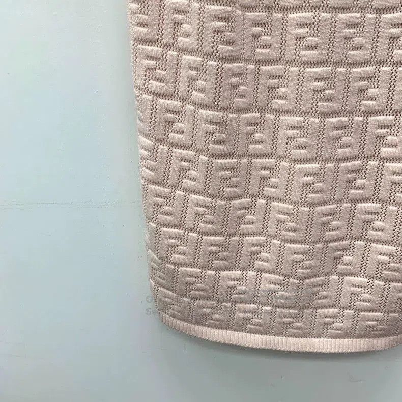 Fendi Fendi Pink Logo Knit Sling Dress. Size US M / EU 48-50 / 2 - 5 Thumbnail