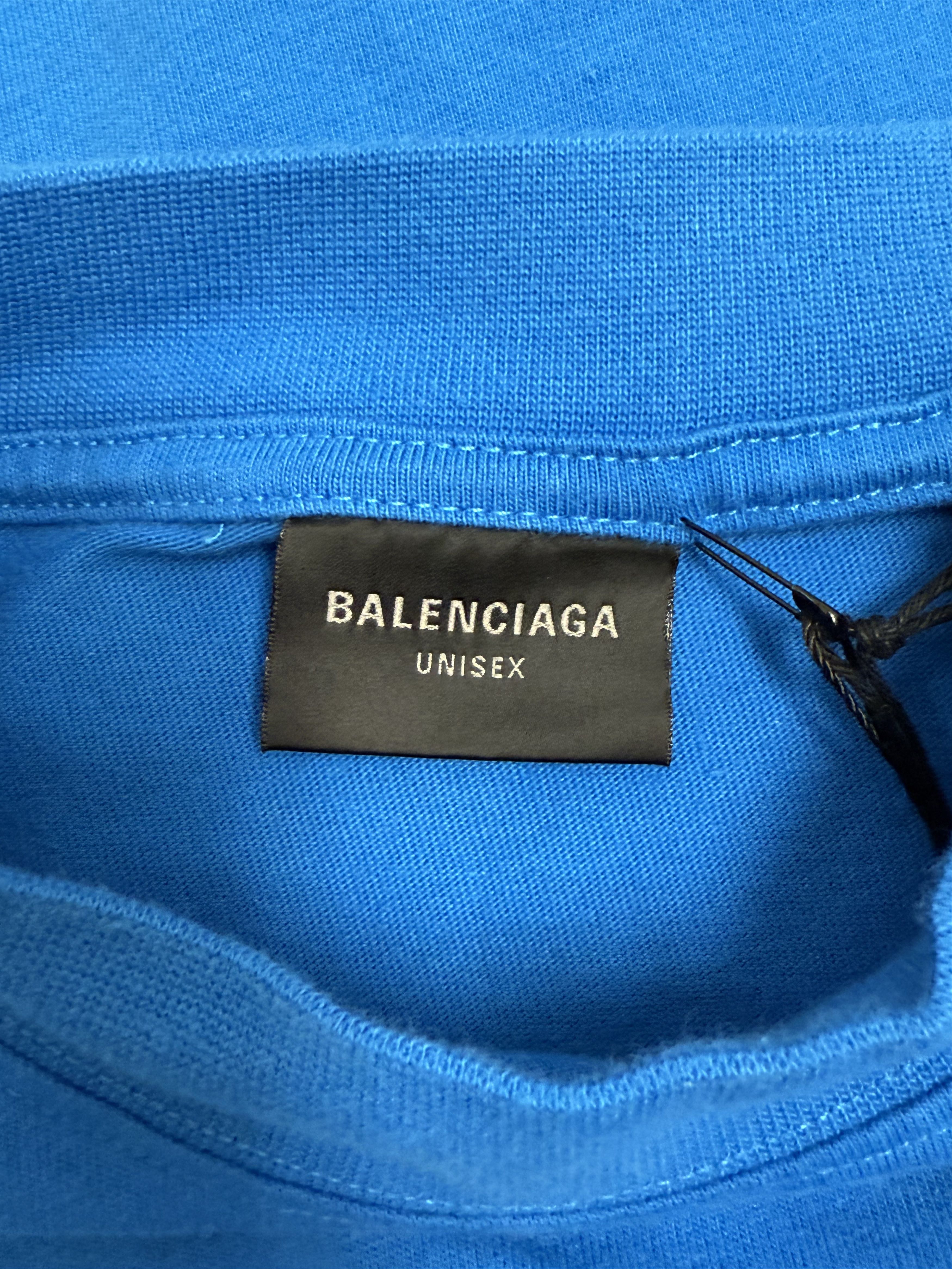 Balenciaga Balenciaga Strike Tee Size US L / EU 52-54 / 3 - 4 Thumbnail