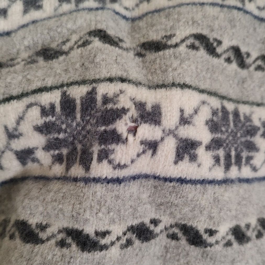 Chaps Ralph Lauren VTG Chaps Ralph Lauren Lambswool hand framed sweater wms S Size S / US 4 / IT 40 - 5 Thumbnail