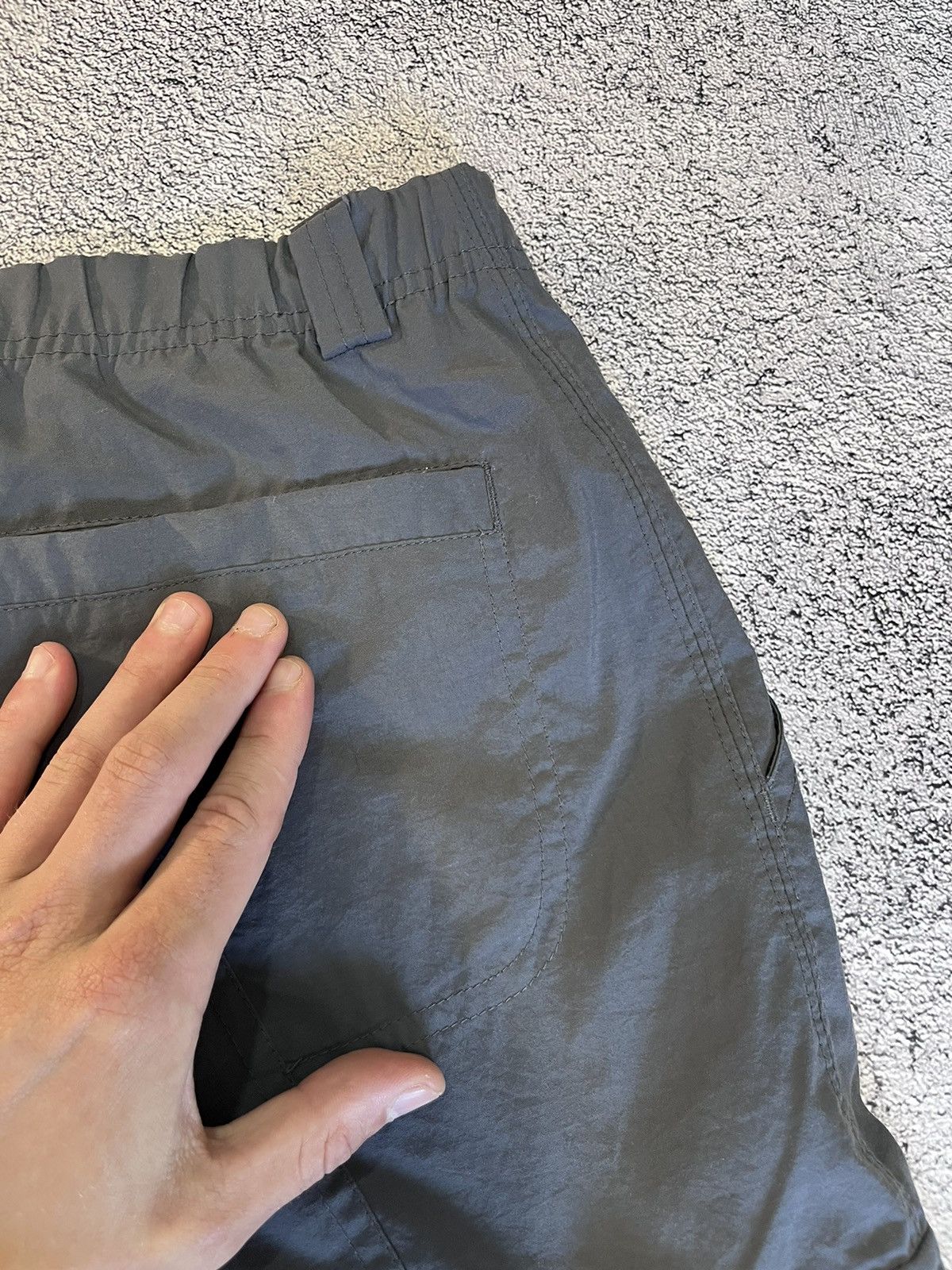 Nike ACG NIKE ACG Mens Pants Vintage Cargo Polyester Made In India Size US 32 / EU 48 - 12 Thumbnail