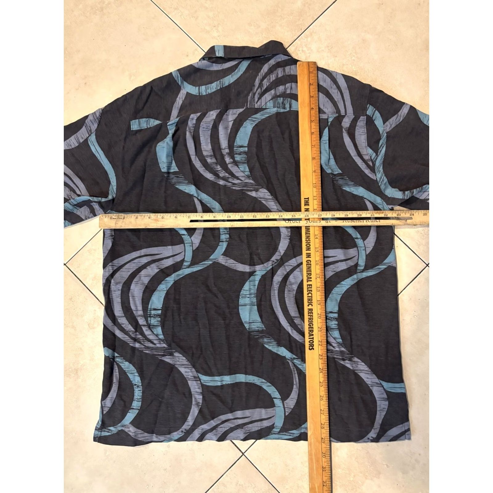 Tommy Bahama Tommy Bahama Shirt Mens M Gray Camp Button Front Hawaiian Abstract Size US M / EU 48-50 / 2 - 6 Thumbnail