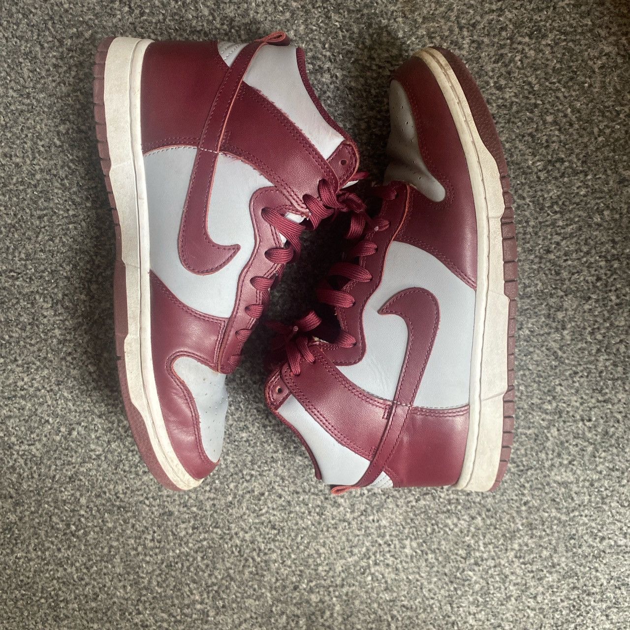Nike Nike Dunks Burgundy Size US 8 / EU 41 - 3 Thumbnail