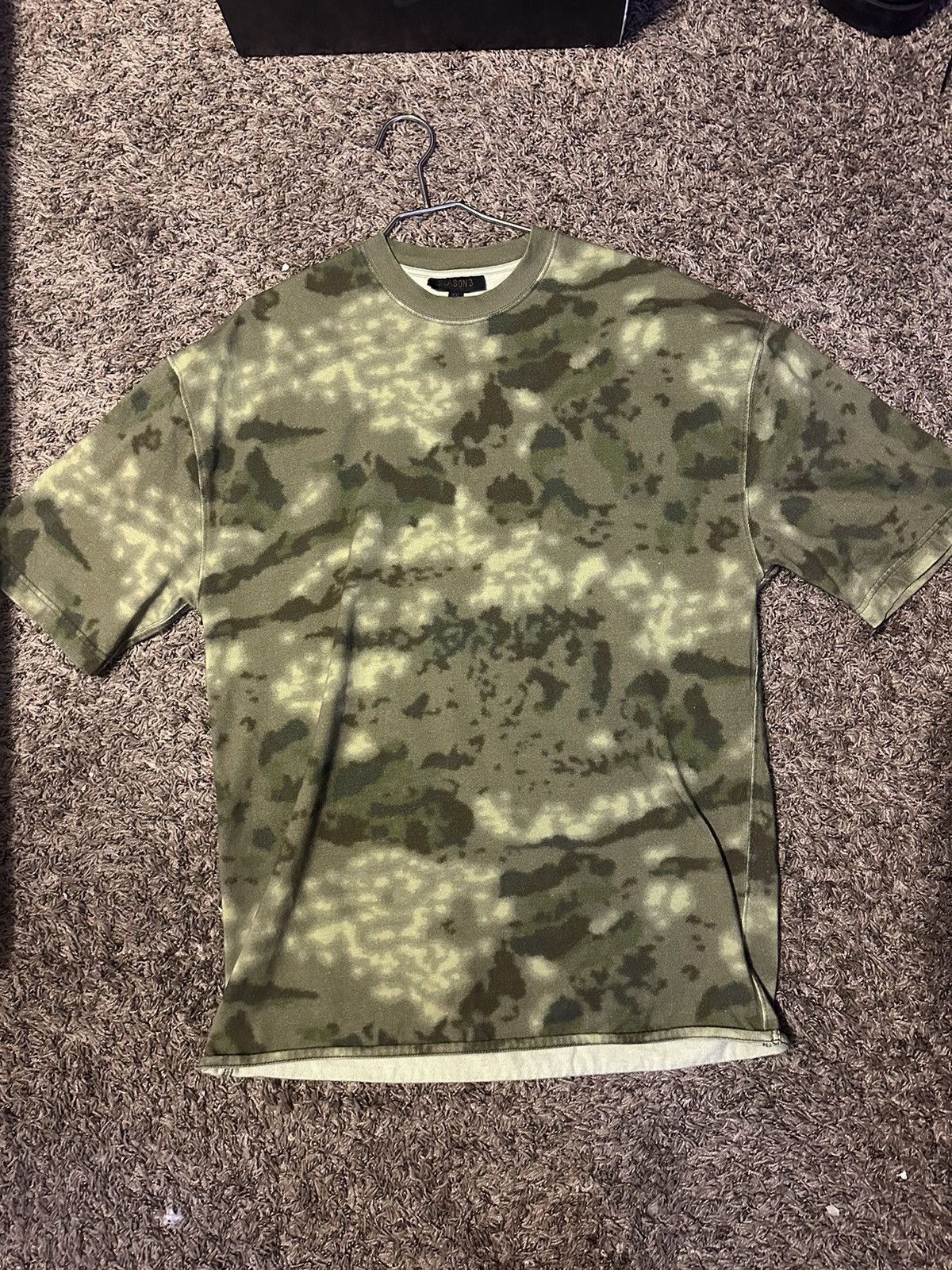 image of Yeezy Season 3 Camo Tee Xs in Green, Men's