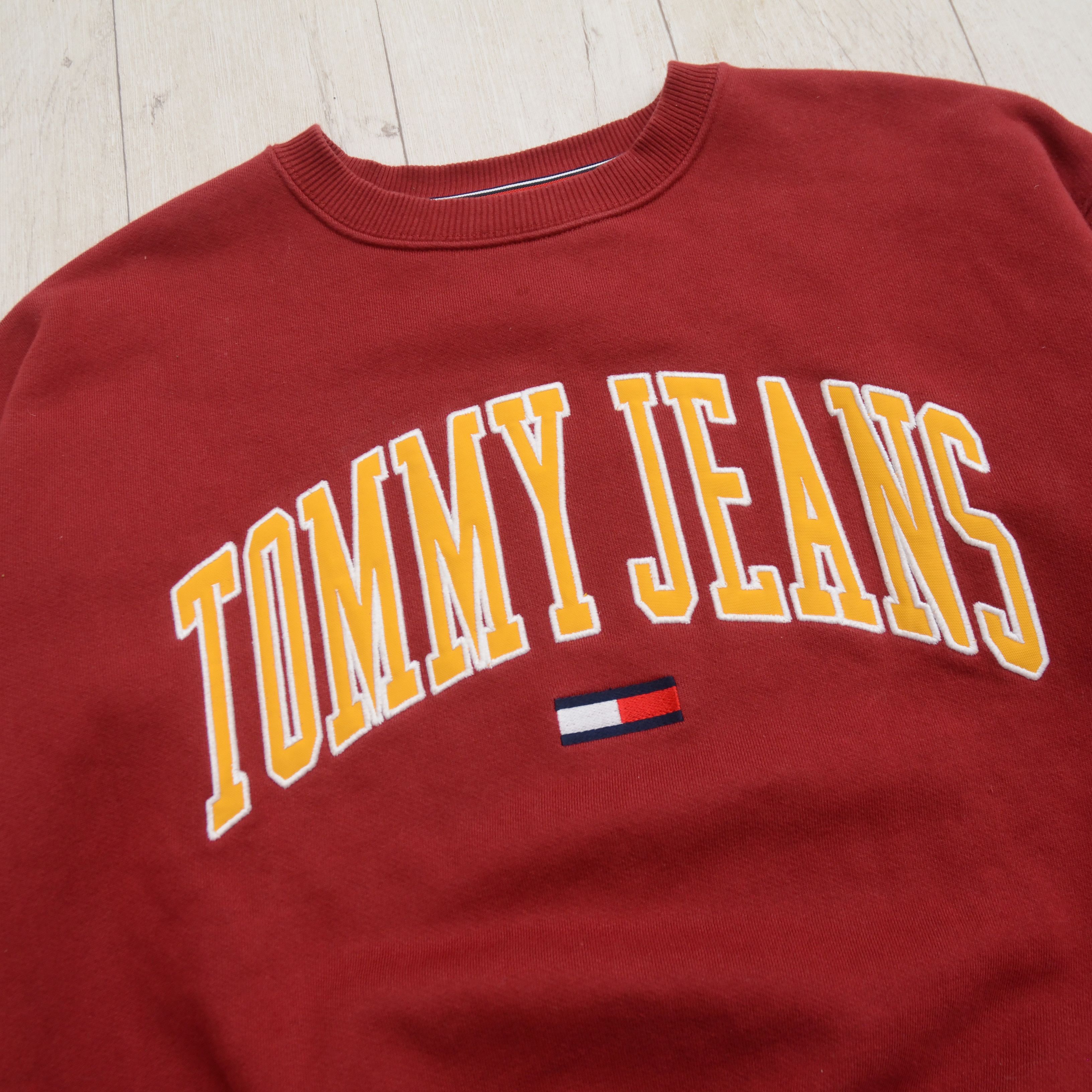 Tommy Hilfiger Tommy Hilfiger Tommy Jeans Red Box Logo Sweatshirt Unisex Size M / US 6-8 / IT 42-44 - 5 Thumbnail