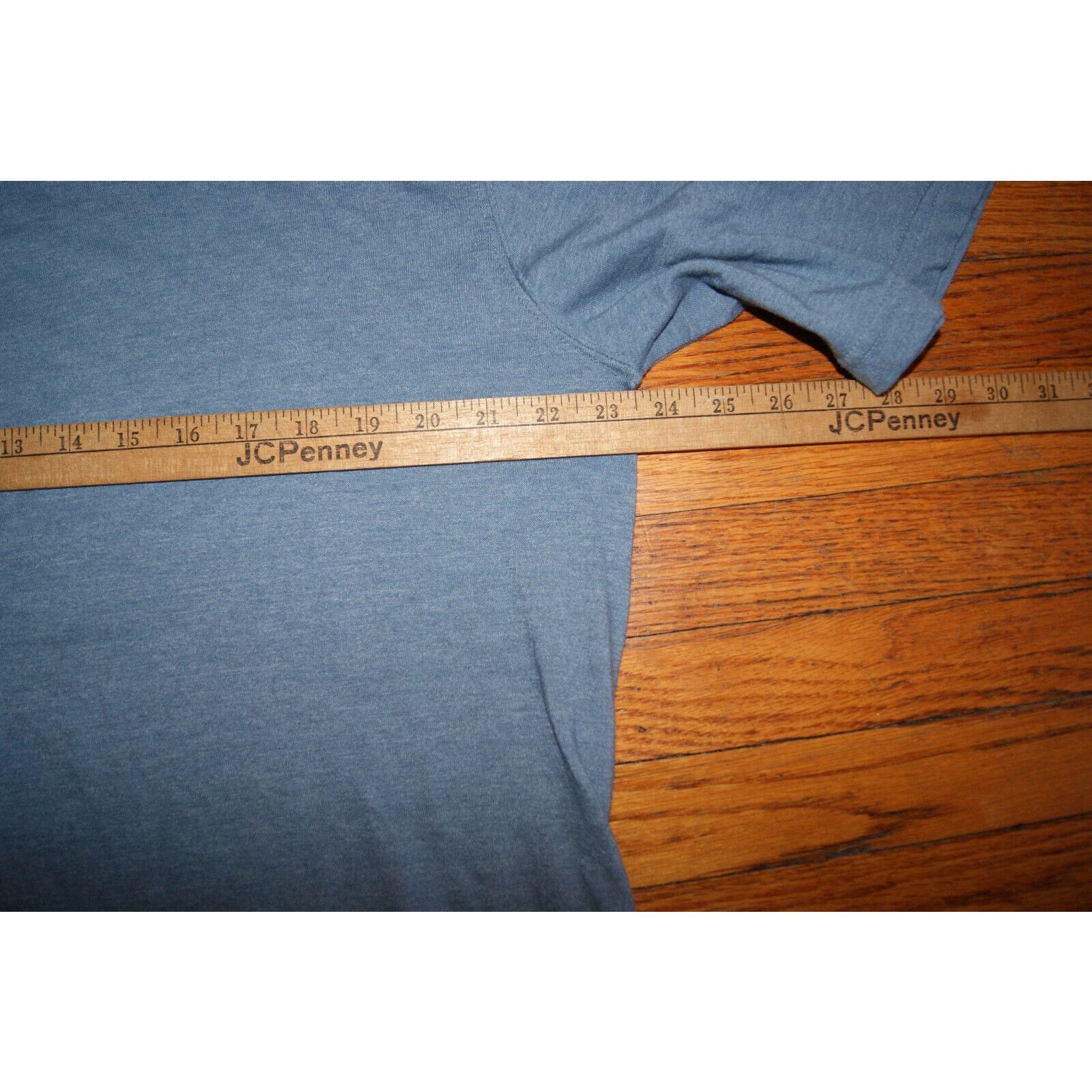 Other 2010 Chicago Cubs Mens Large TShirt VF Imagewear Spell Out Size US L / EU 52-54 / 3 - 8 Thumbnail