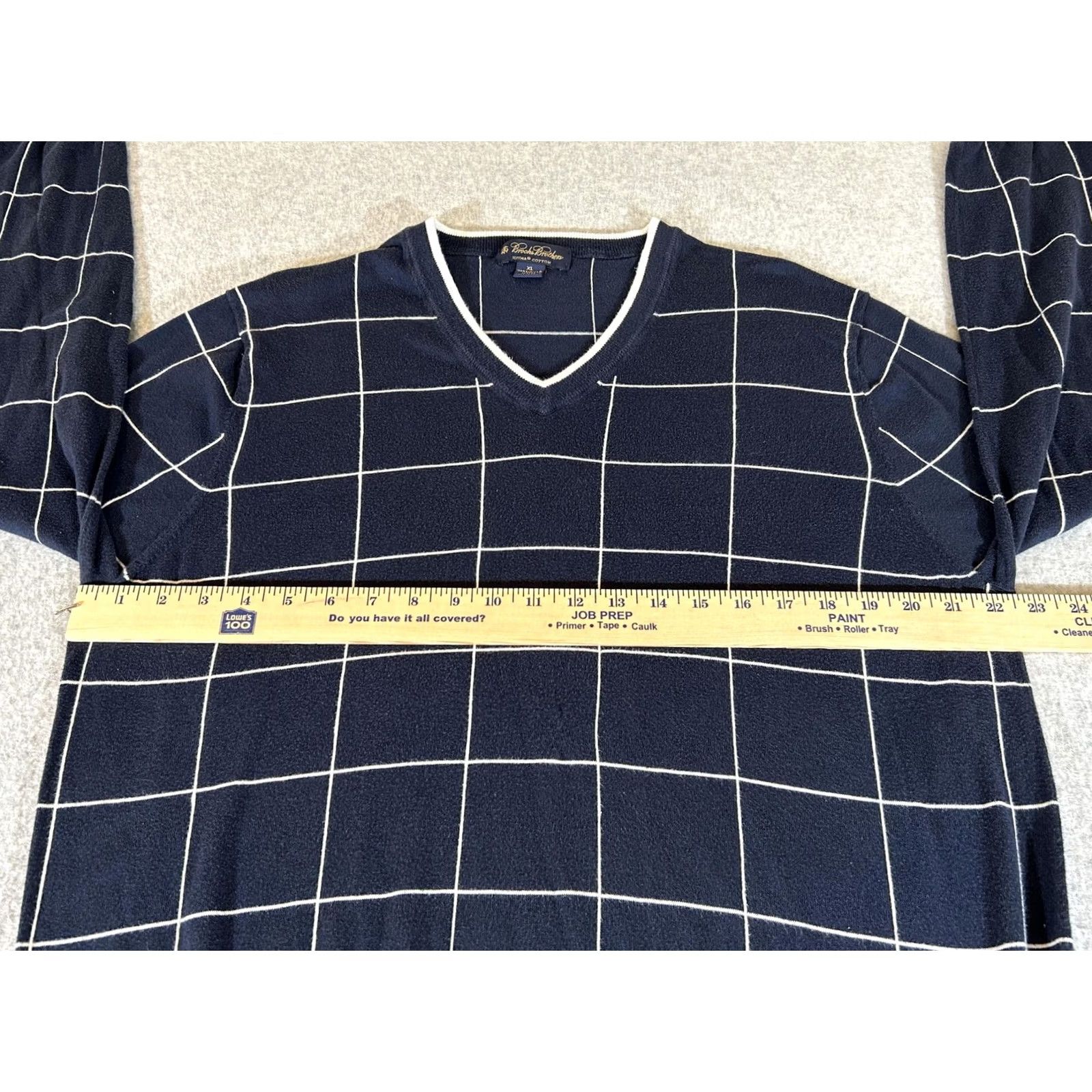 Brooks Brothers Brooks Brothers Sweater Mens XL Navy Windowpane V Neck Pullover Knit Size US XL / EU 56 / 4 - 2 Thumbnail