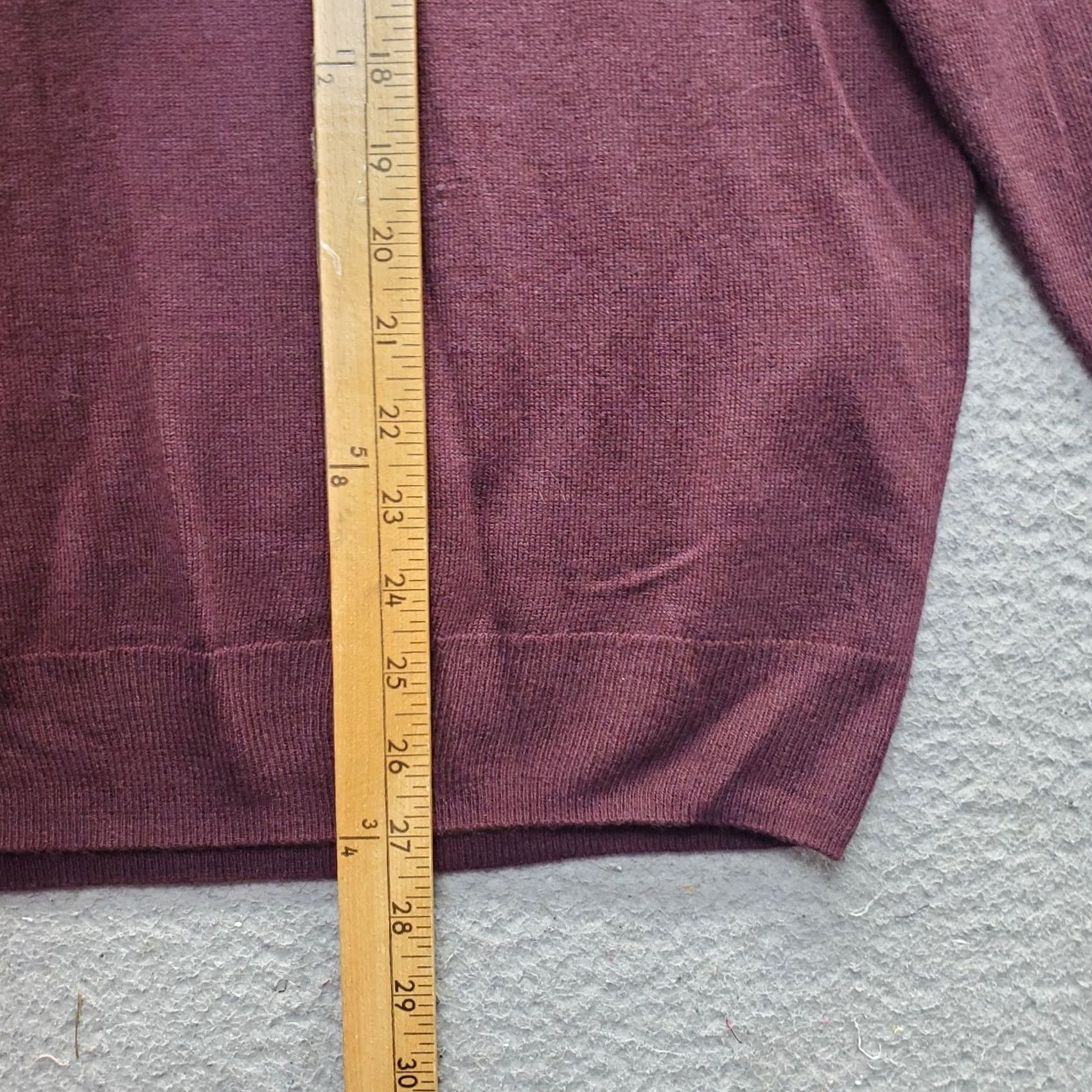 Dockers DOCKERS Mens Sweater V-Neck Burgundy Knit Acrylic Ribbed Cuff Pullover Size M Size US M / EU 48-50 / 2 - 6 Thumbnail