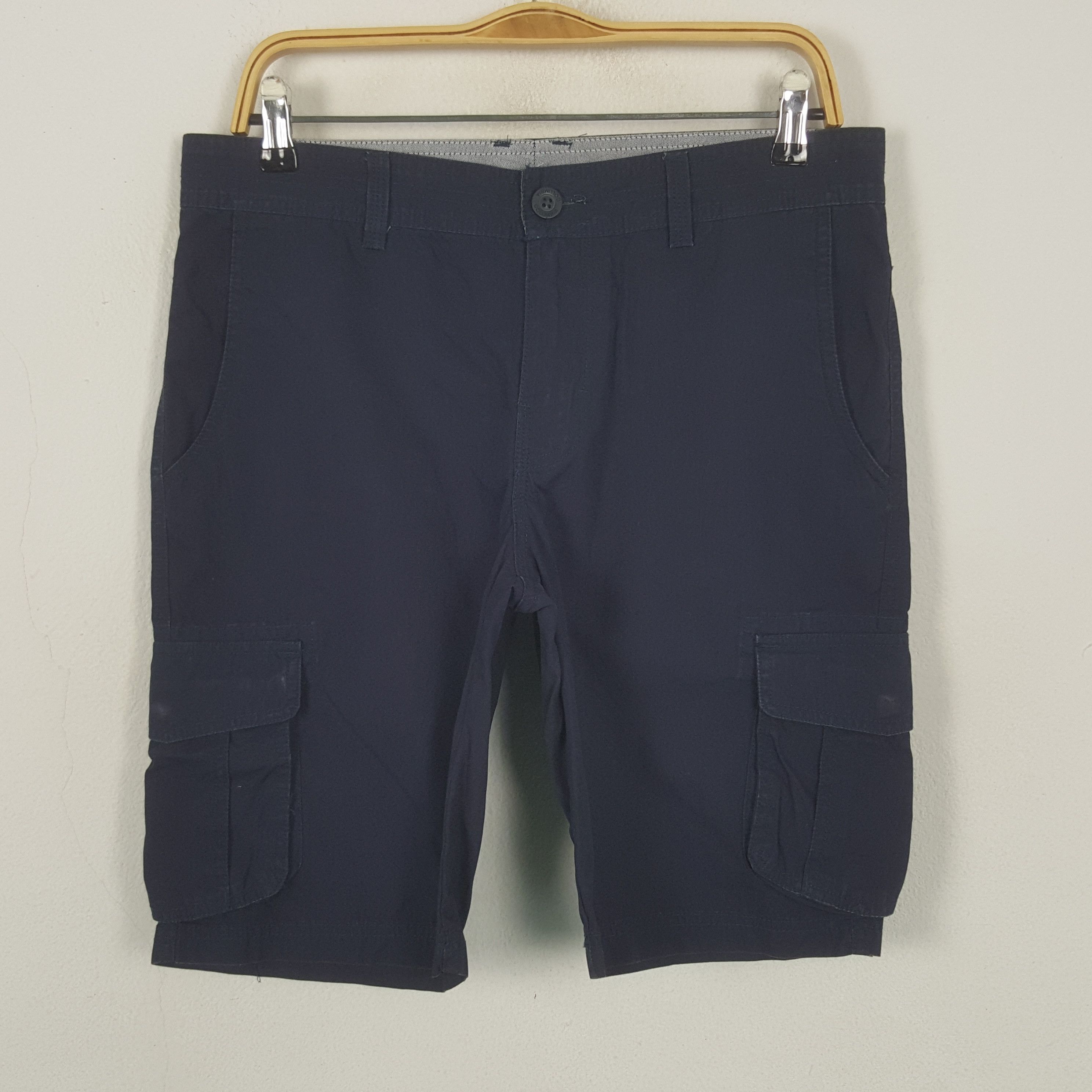 Columbia Vintage Columbia Sportswear Company Short Pants Size US 32 / EU 48 - 1 Thumbnail