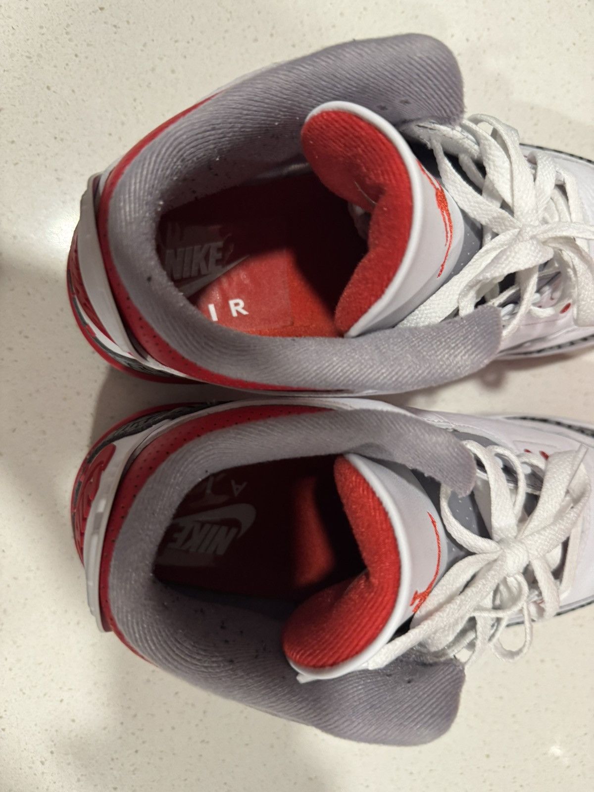 Jordan Brand Jordan 3 fire red Size US 9 / EU 42 - 4 Thumbnail