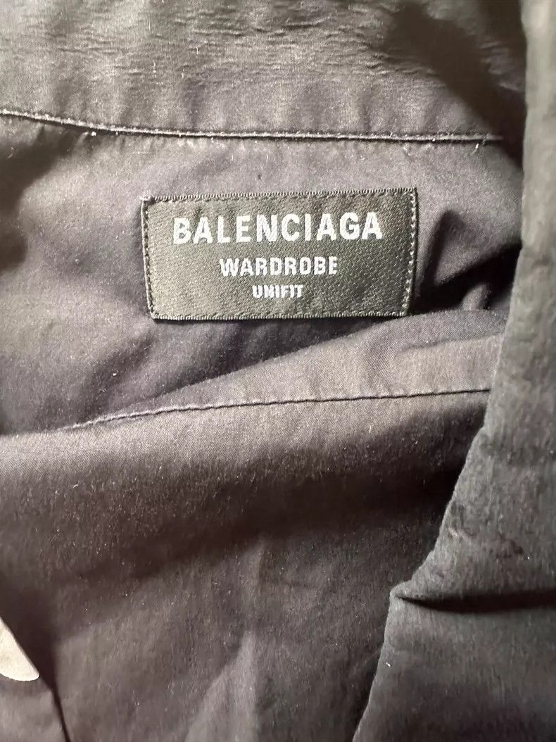 Balenciaga Balenciaga Shirt Environmental Protection Black and Red Sh Size US M / EU 48-50 / 2 - 2 Thumbnail