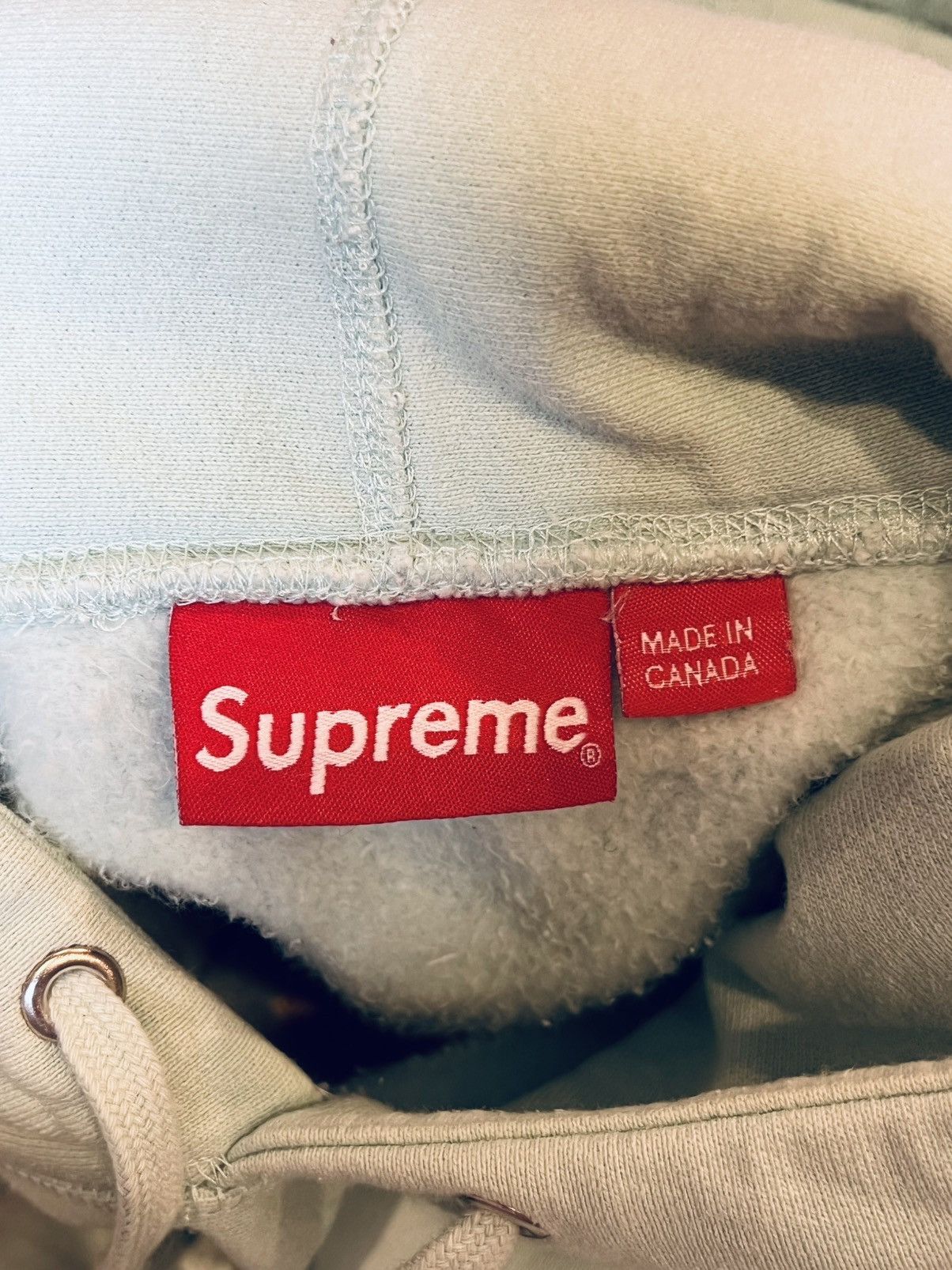 Supreme Supreme FW17 Box Logo Sweater Size US L / EU 52-54 / 3 - 5 Thumbnail