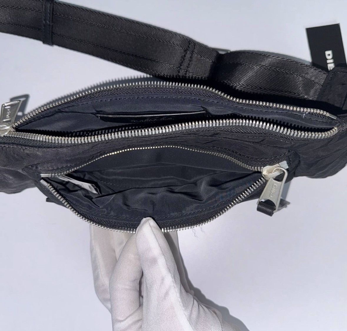 Diesel 😍Diesel sling bag Vintage Y2K multi pocket bag military 90s Size ONE SIZE - 6 Thumbnail