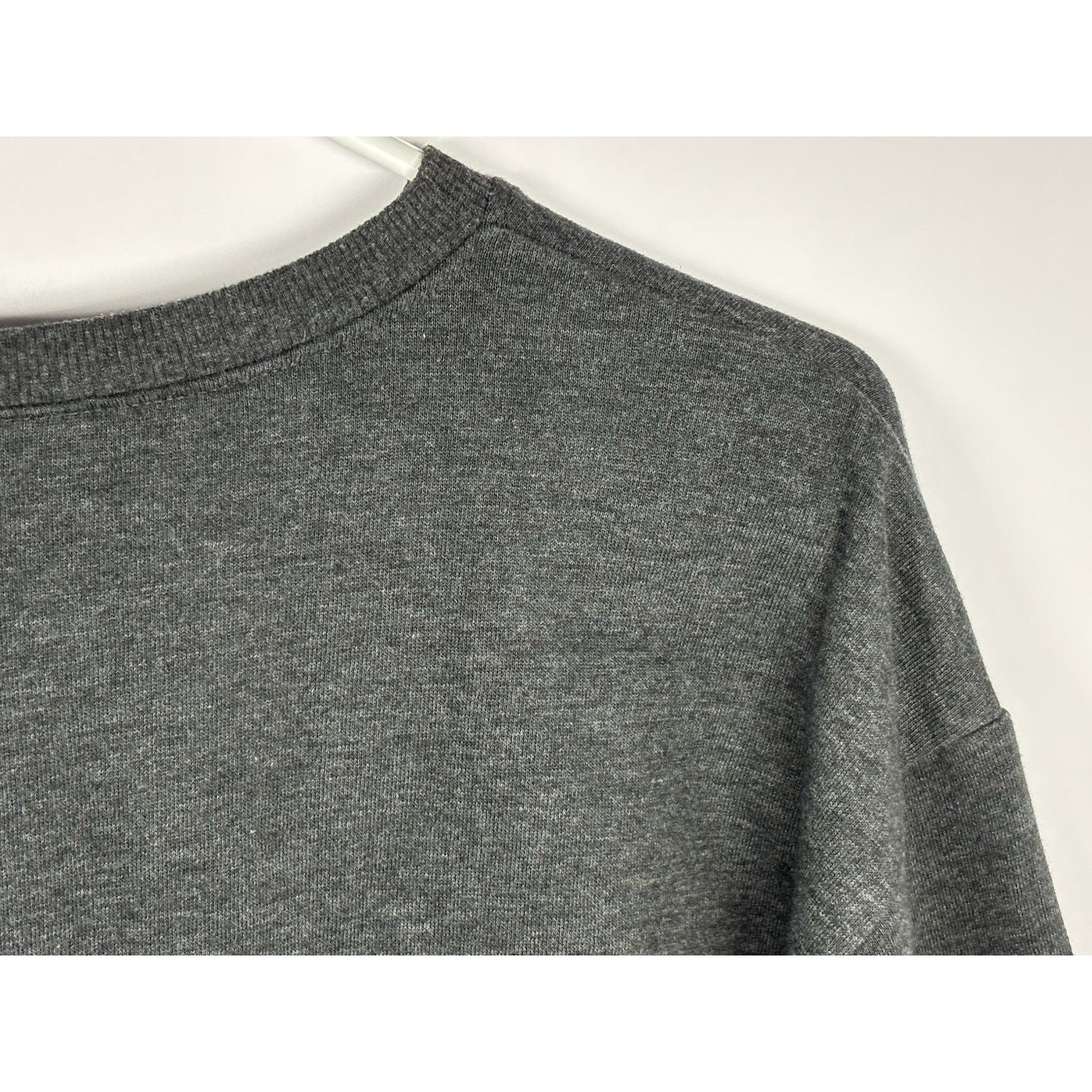 The Unbranded Brand Disney Stitch Sequin Sweatshirt Women’s Small Jerry Leigh Size L / US 10 / IT 46 - 17 Thumbnail