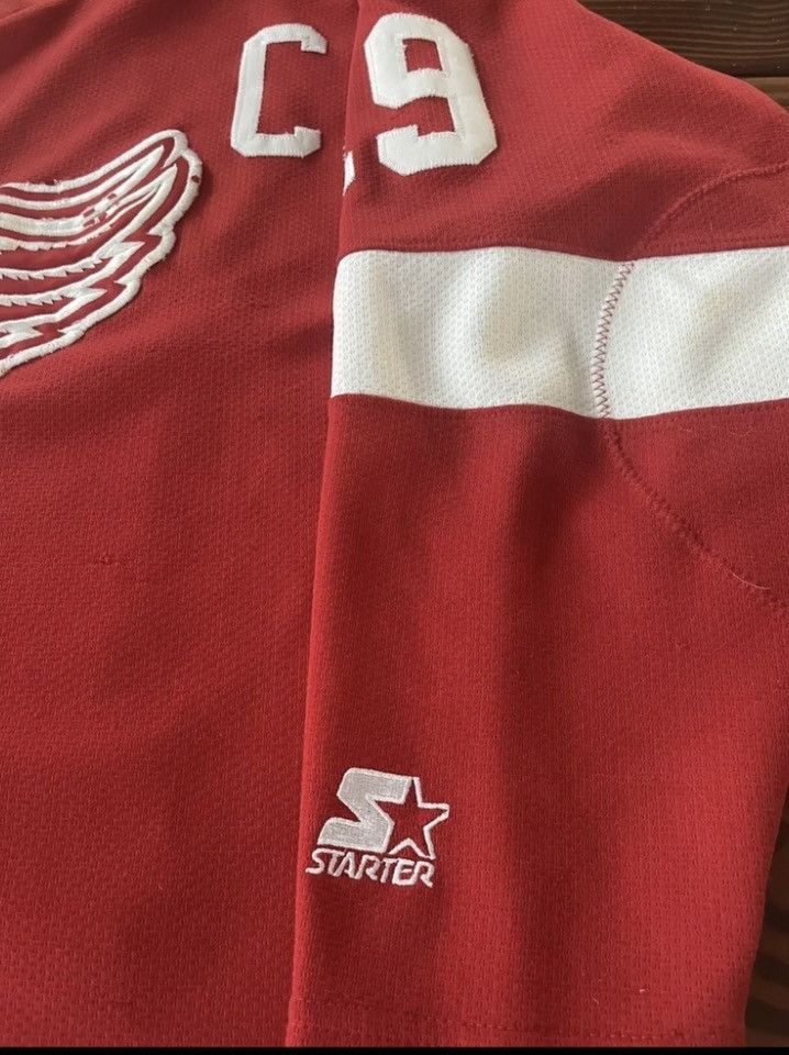 NHL × Starter × Vintage 💎Vintage💎 90’s Detroit Red Wings 🪽🥅 Starter ⭐️ 🏒 Jersey Size US M / EU 48-50 / 2 - 8 Thumbnail