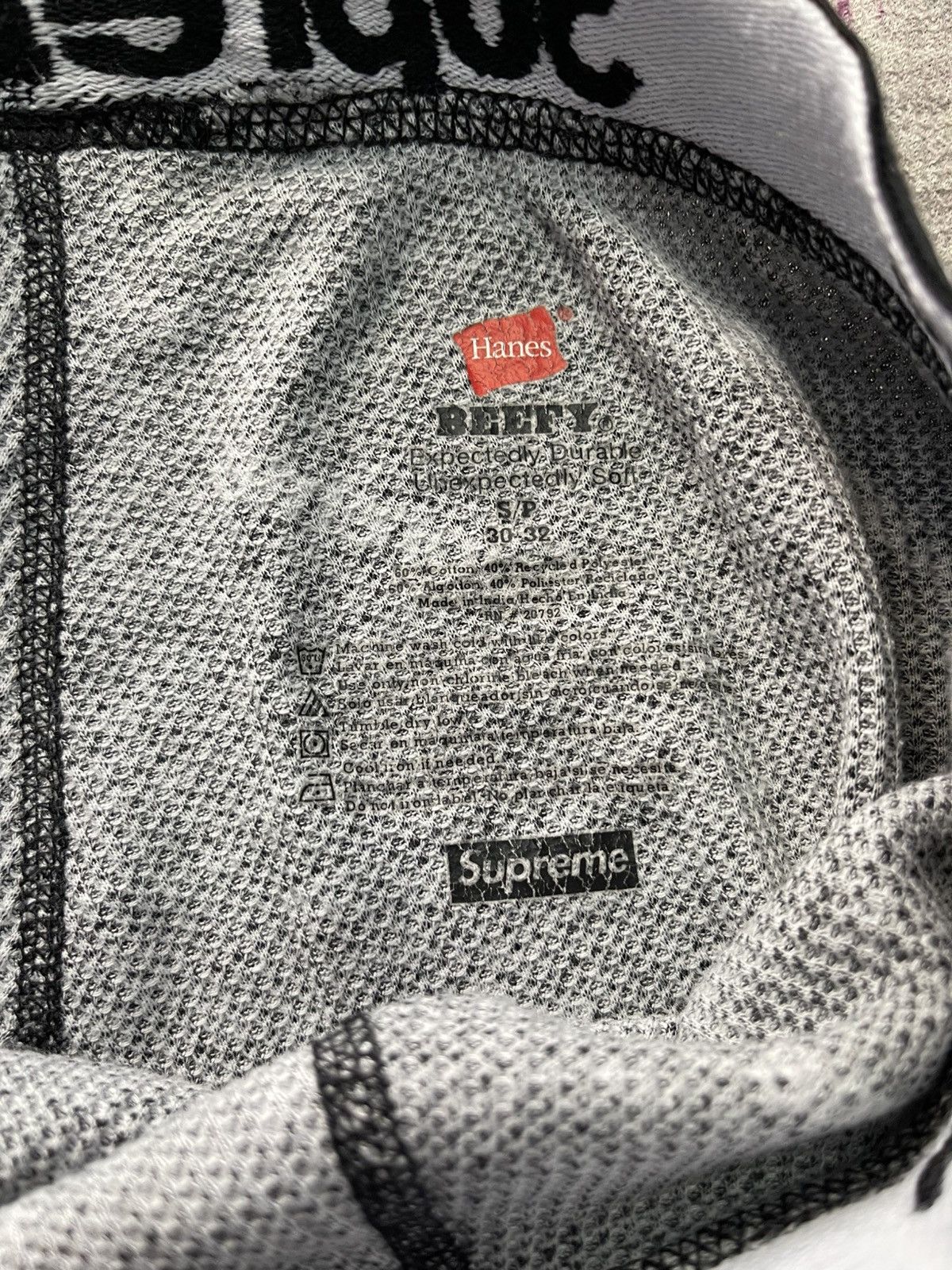 Hanes × Supreme SUPREME X HANES THERMAL PANTS BLACK LOGO PRINTS Size US 26 / EU 42 - 7 Thumbnail