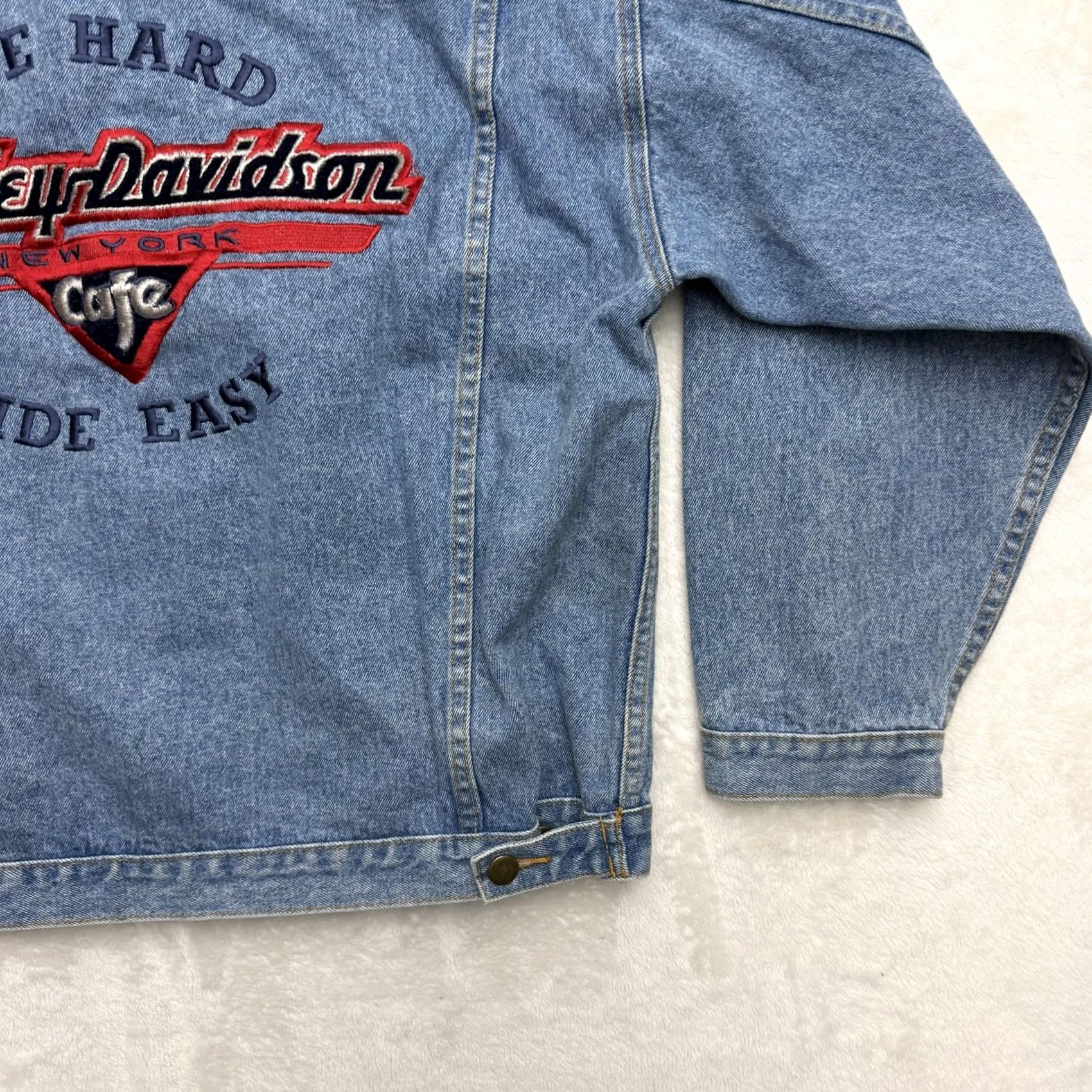 Harley Davidson VINTAGE Harley-Davidson NY Jacket Mens Large Blue Denim Cafe Embroidered 90s Regular Lightweight Casual Size US L / EU 52-54 / 3 - 5 Thumbnail