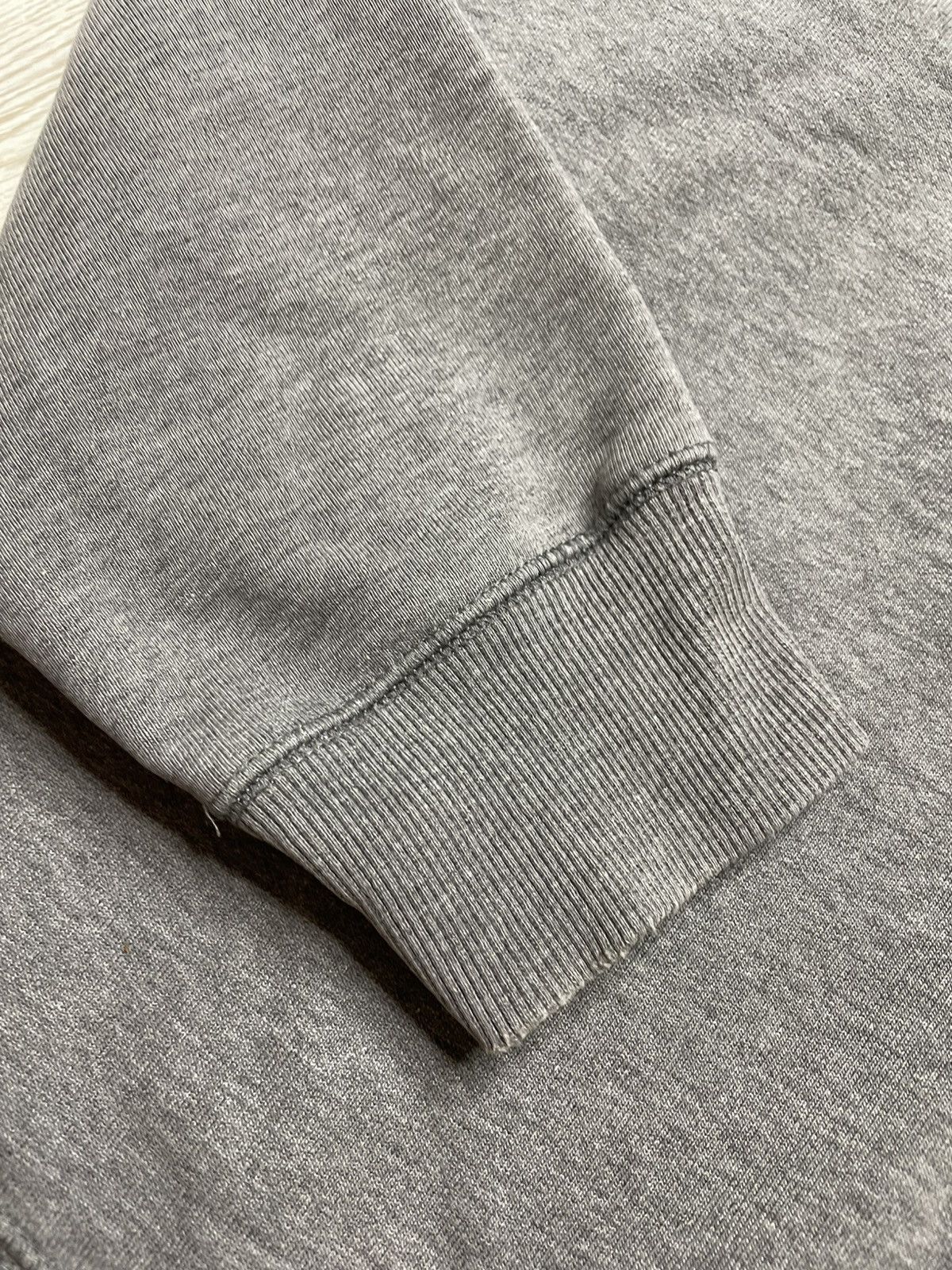 Carhartt Wip Y2K Carhartt WIP Sweatshirt Grey size M Size US M / EU 48-50 / 2 - 8 Thumbnail