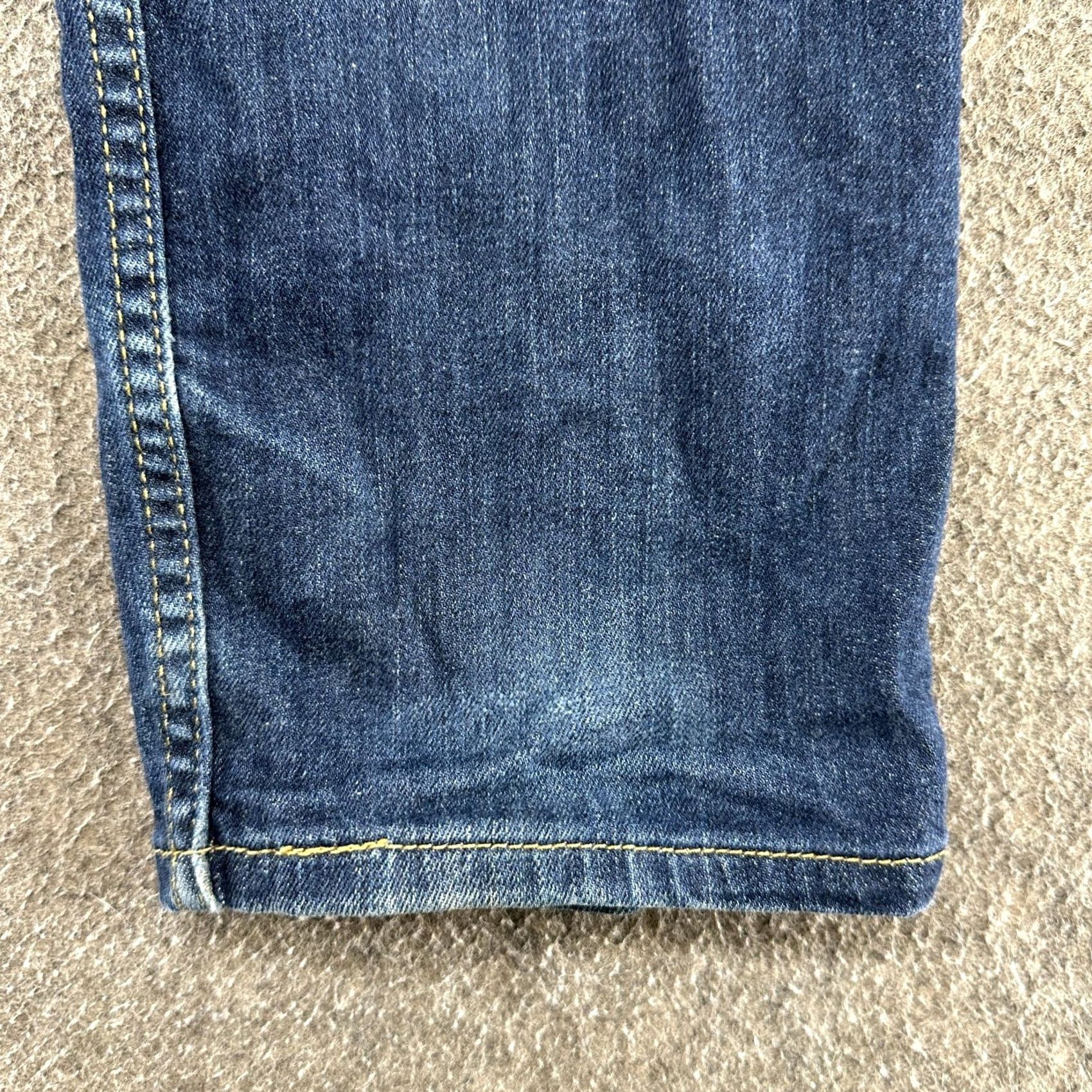 Levi's Levi's 513 Jeans Mens 32x30 Blue Slim Straight Denim Dark Wash Stretch 5-Pocket Zipper Logo Modern Regular Age 32in Inseam 30in Mens Size US 32 / EU 48 - 6 Thumbnail