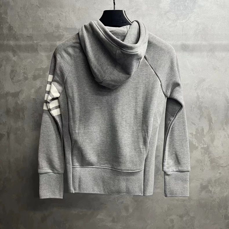 Thom Browne Thom browne The latest gray striped knitted pattern logo z Size US XS / EU 42 / 0 - 2 Thumbnail