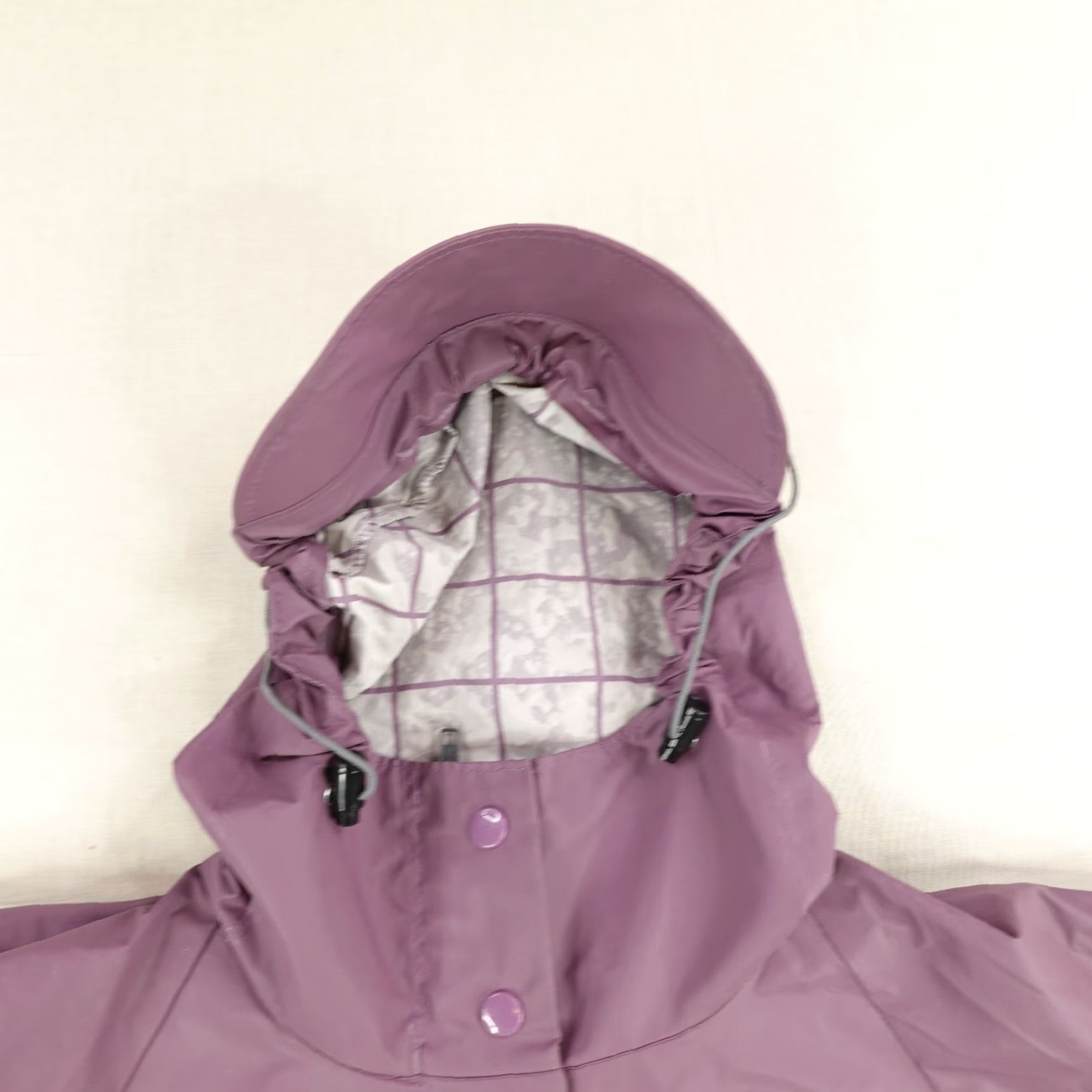 Vintage VINTAGE LL BEAN Jacket Women Small Purple Waterproof PVC Shell 90s Hooded Zip Pockets Womens Size S / US 4 / IT 40 - 2 Thumbnail