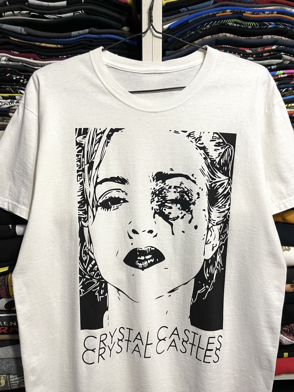 Band Tees Vintage Y2K Crystal Castles Alice Practice Madonna T-Shirt Size US L / EU 52-54 / 3 - 2 Thumbnail
