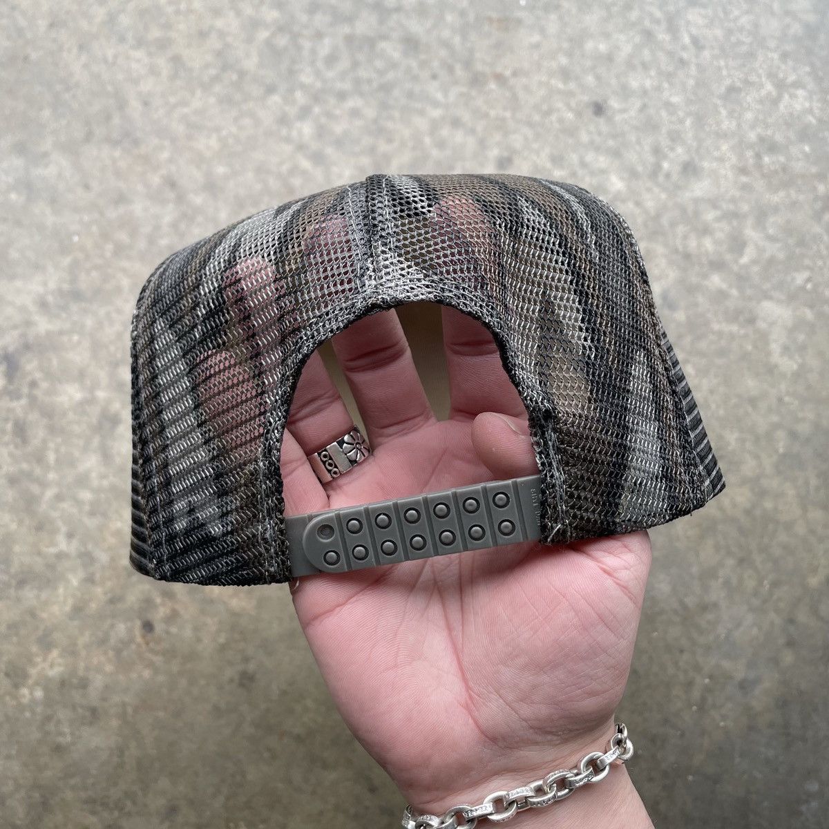 Vintage Vintage Camo Trucker Hat Ducks Unlimited Mesh Snapback 90s Size ONE SIZE - 5 Thumbnail