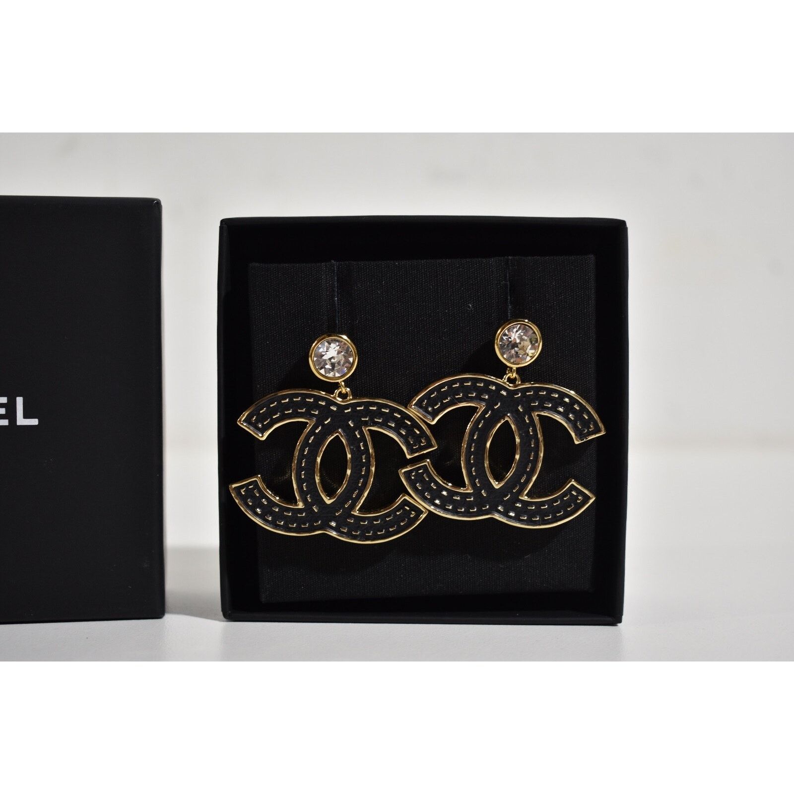 Chanel Chanel Gold Crystal Clip On Dangle Drop Statement Earrings Size ONE SIZE - 8 Thumbnail