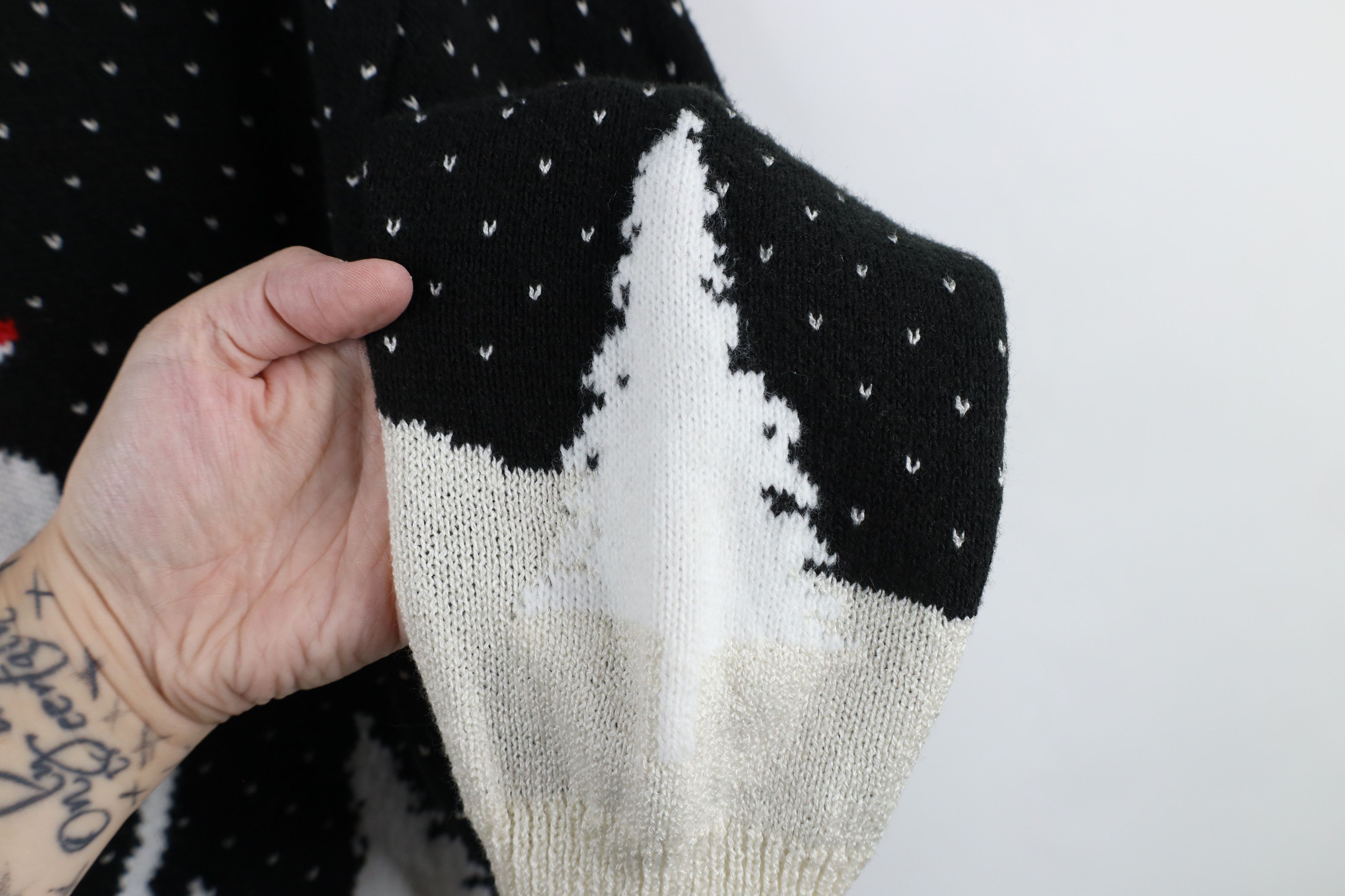 Vintage Vintage 90s Streetwear All Over Print Knit Sweater USA Size L / US 10 / IT 46 - 9 Thumbnail