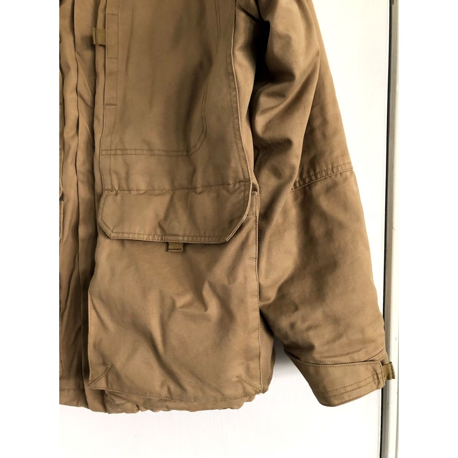Aigle VINTAGE Aigle Khaki Men’s Coat Size XLarge Padded Military Heavy Winter Warm Jacket Tan Beige Size US XL / EU 56 / 4 - 7 Thumbnail