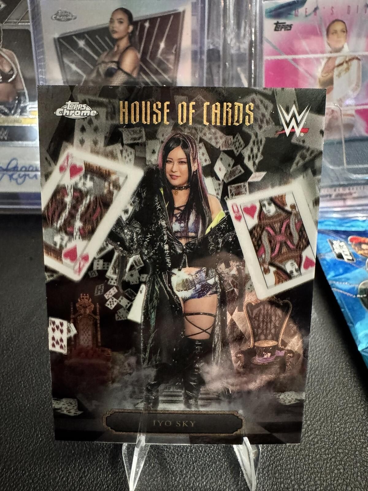 Other 2026 WWE Topps Chrome House of Cards Iyo Sky Case Hit SP Size ONE SIZE - 1 Thumbnail
