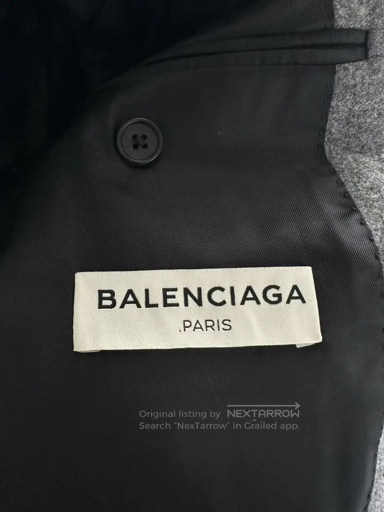 Balenciaga Balenciaga Gray fastening wool blazer Size US S / EU 44-46 / 1 - 5 Thumbnail