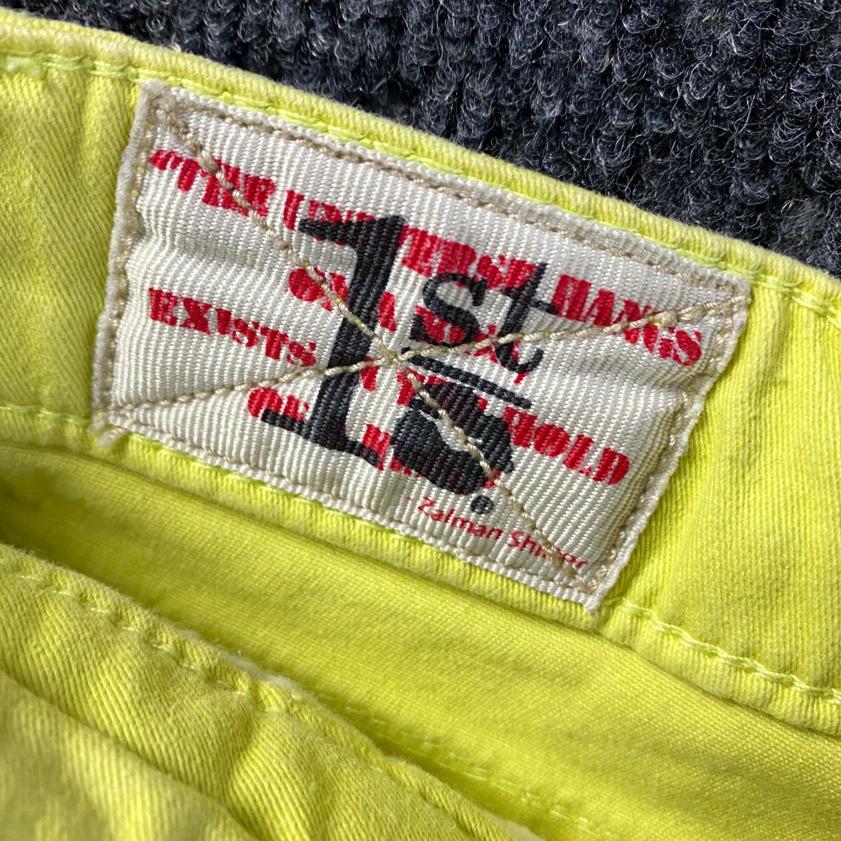 Denime VINTAGE 1st Kiss Neon Yellow Denim Shorts 25 Low Rise 2” Inseam Booty Cut-Off Hipster Women Size 42" / US 20 - 3 Thumbnail