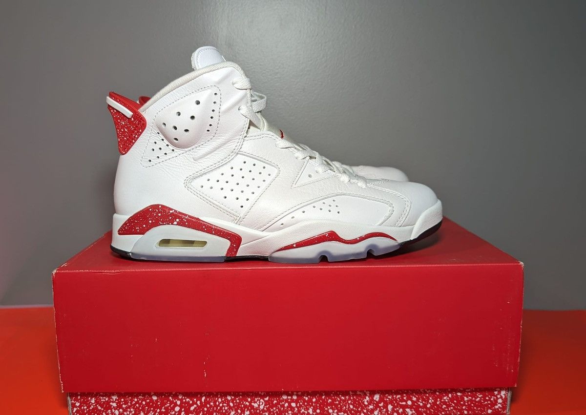 image of Size 8 - Jordan 6 Retro Red Oreo Shoes in White, Men's