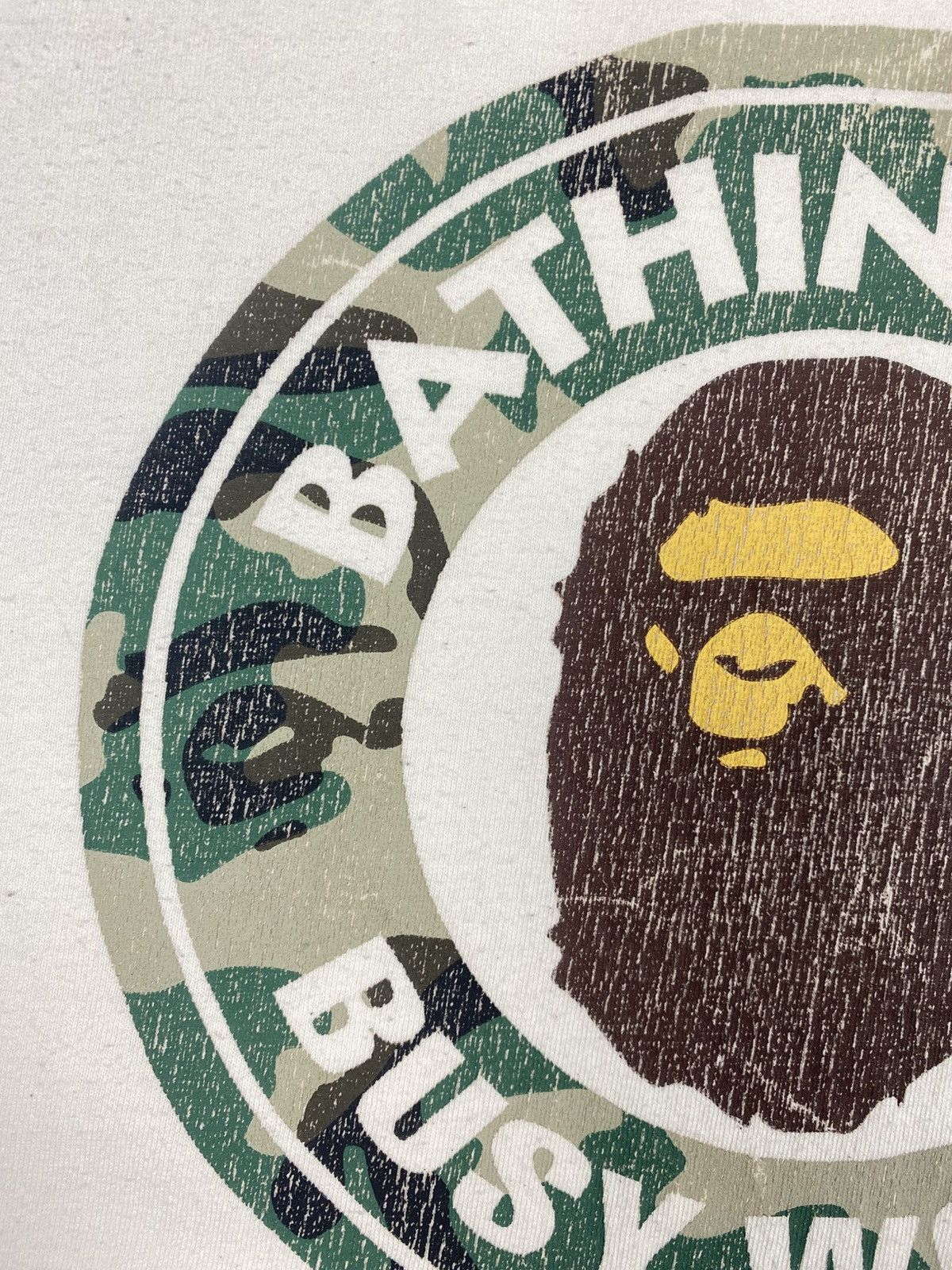 Bape Vintage A Bathing Ape Busy Works Tee OG BAPE Distressed Size US L / EU 52-54 / 3 - 10 Thumbnail