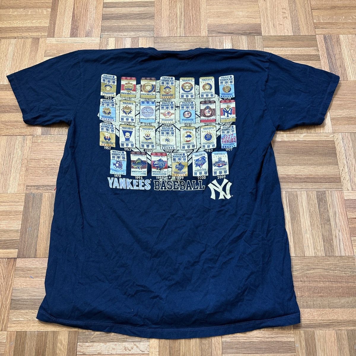 Majestic New York Yankees tee Size US XL / EU 56 / 4 - 2 Thumbnail
