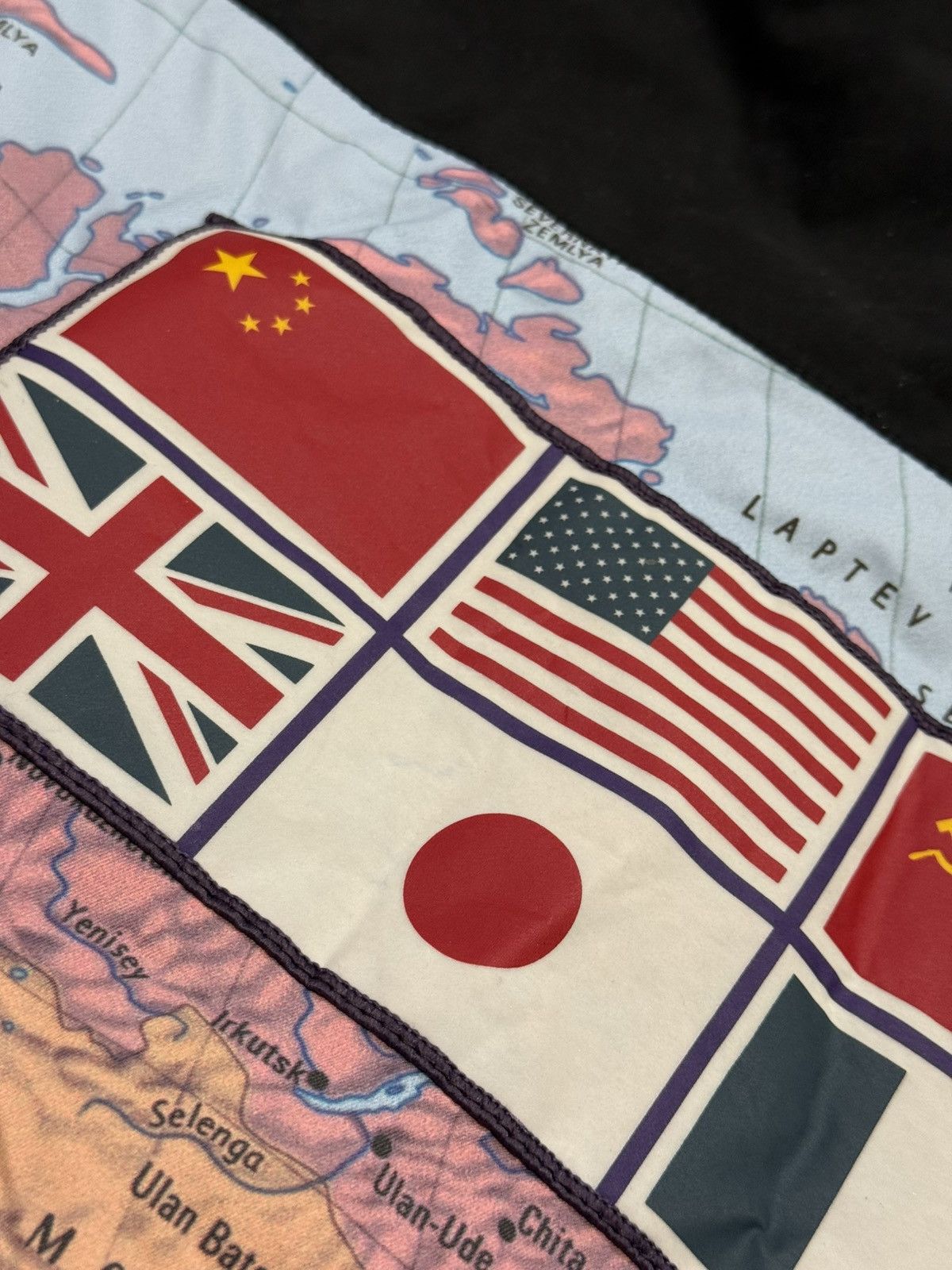 Supreme × The North Face Supreme/TNF Atlas World Map Expedition Mountain Jacket Size US L / EU 52-54 / 3 - 20 Thumbnail
