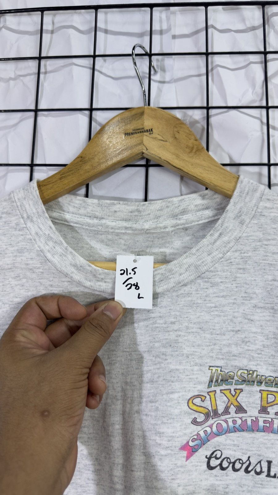 Vintage Vintage 1991 cools light beer fishing tee shirt Size US L / EU 52-54 / 3 - 10 Thumbnail