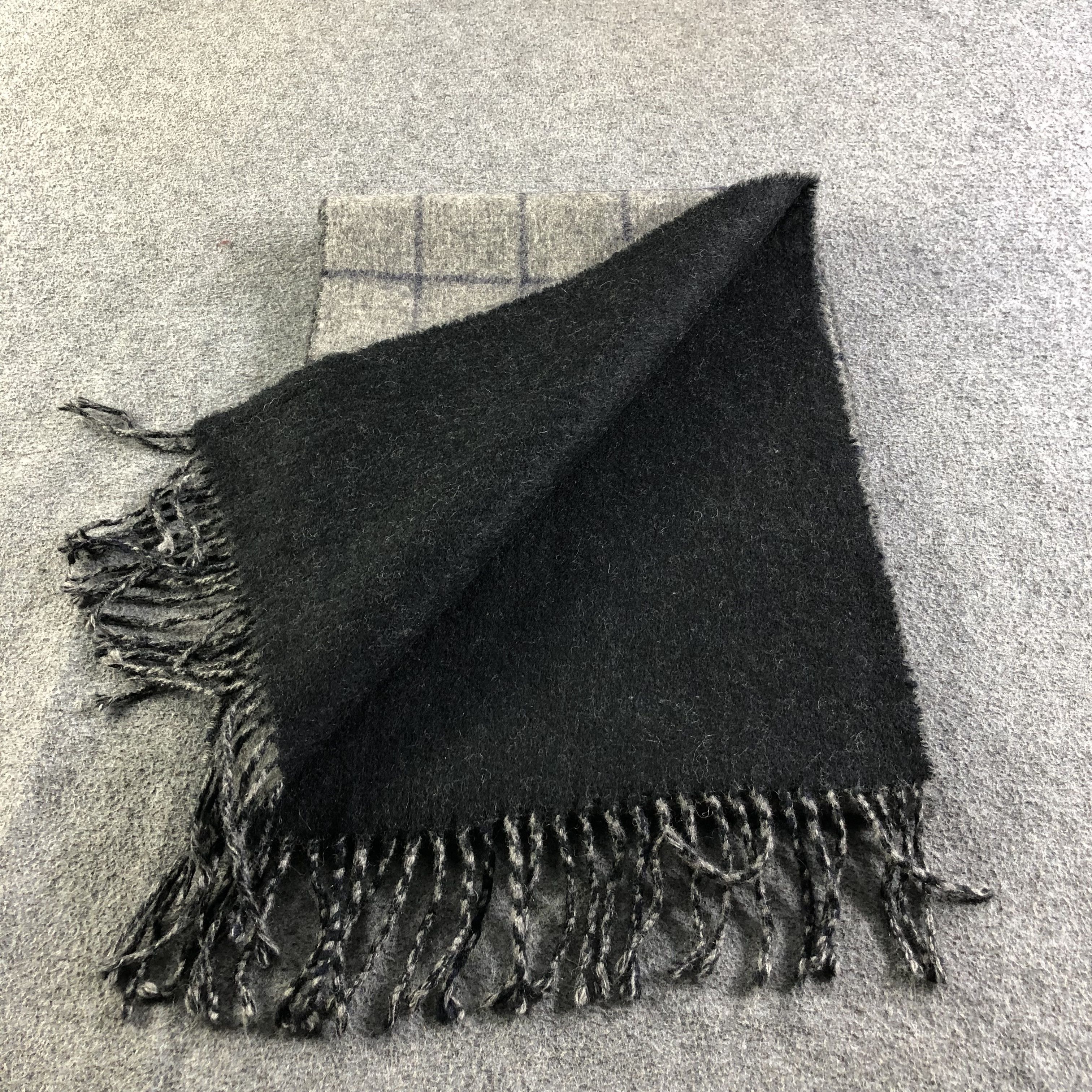 Takeo Kikuchi The Shop TK Tartan Wool Scarf Muffler Neckwear V2151 Size ONE SIZE - 6 Thumbnail