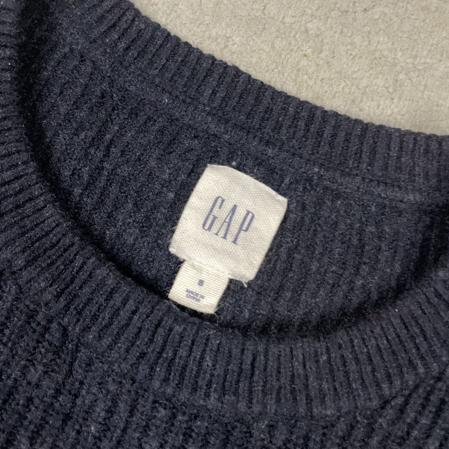 Gap VINTAGE GAP Sweater, Argyle Wool Knit, Blue, S, Pullover, Men, Classic, Preppy, 90s, Casual Knit, Fall Winter, Long Sleeve, Collarless, Navy Size US S / EU 44-46 / 1 - 4 Thumbnail