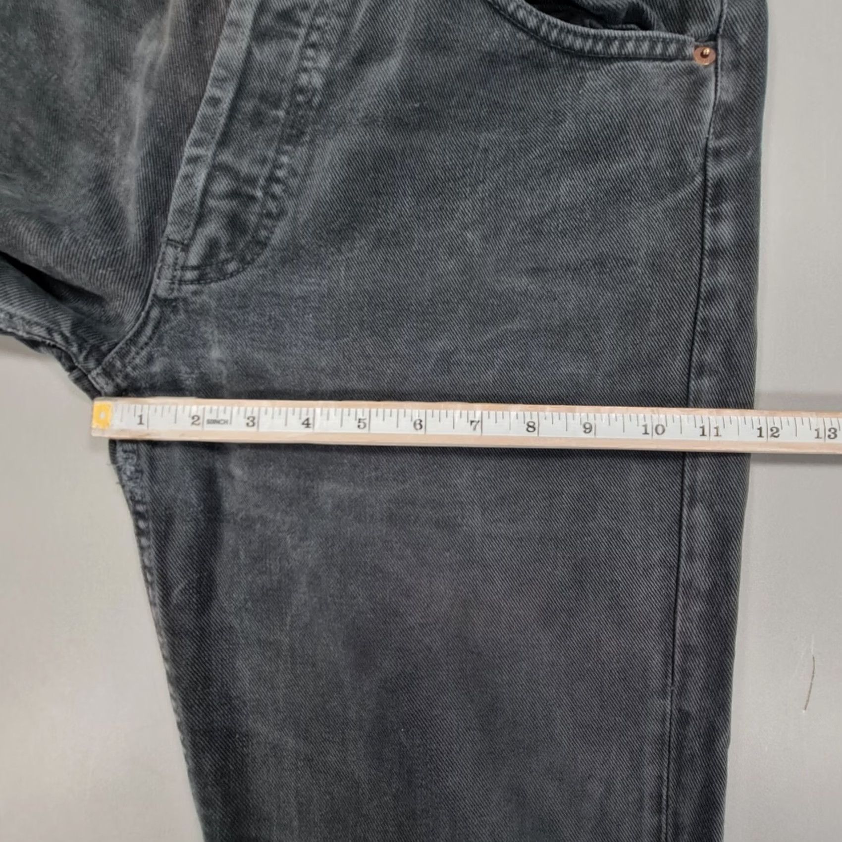 Levi's VINTAGE Levi's 501 Jeans Grey W30 L26 Regular Straight Button Fly Denim 90s Made in USA Mens Size US 30 / EU 46 - 5 Thumbnail