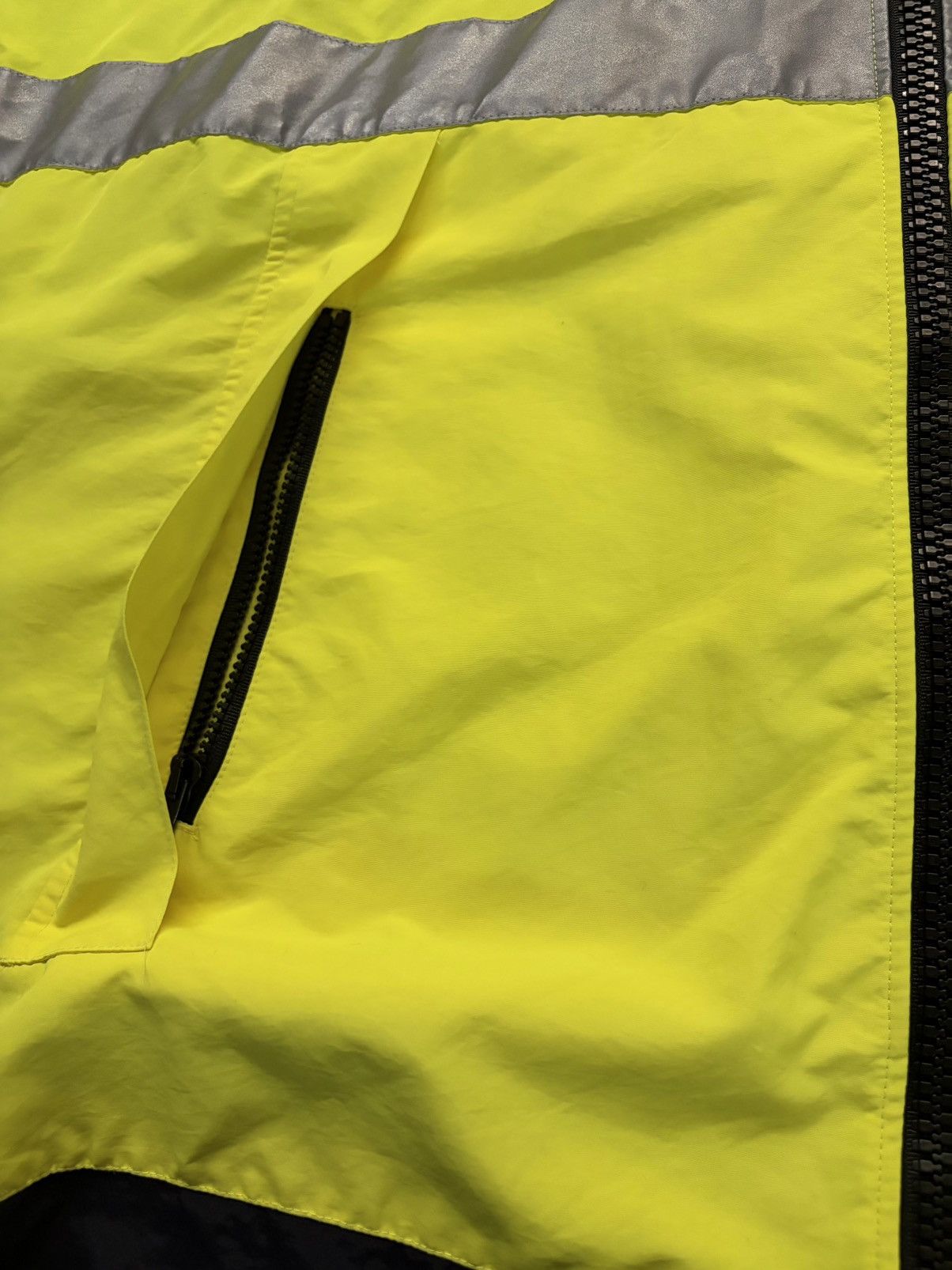 Vetements Vetements F/W19 Hi-Vis Anarchy Reflective Parka Size US XXL / EU 58 / 5 - 14 Thumbnail