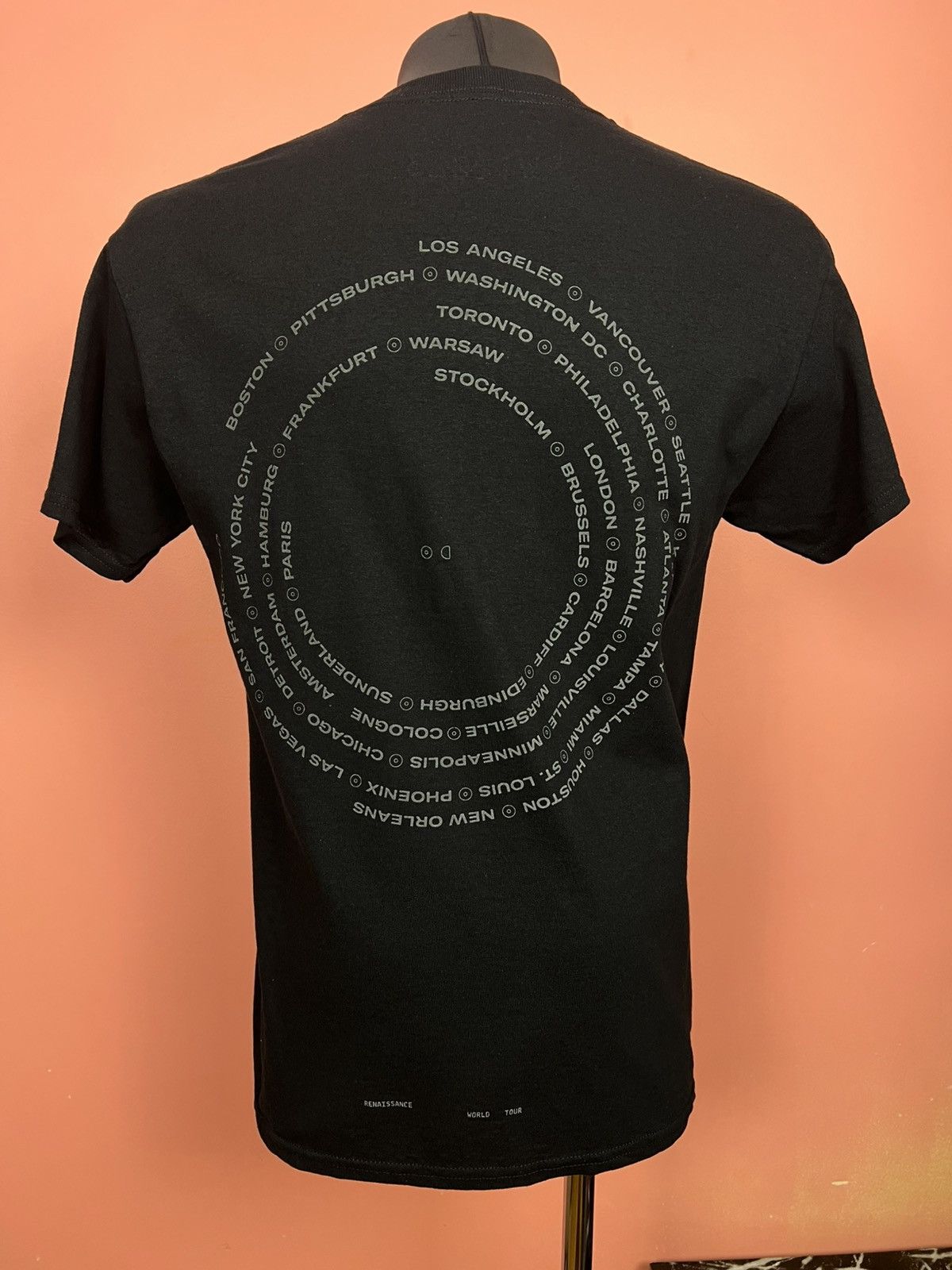 Beyonce Beyonce rwt 2023 music shirt tee reflective tour Size US M / EU 48-50 / 2 - 2 Thumbnail
