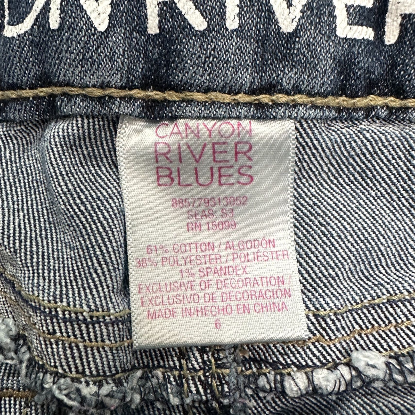 Vintage Canyon River Blues Jeans Women 6 Blue Mid Denim Cropped 30x20 Cotton Polyester 5-Pocket Rise Mid-Height Casual Knit Button Zip Womens Size 28" / US 6 / IT 42 - 6 Thumbnail