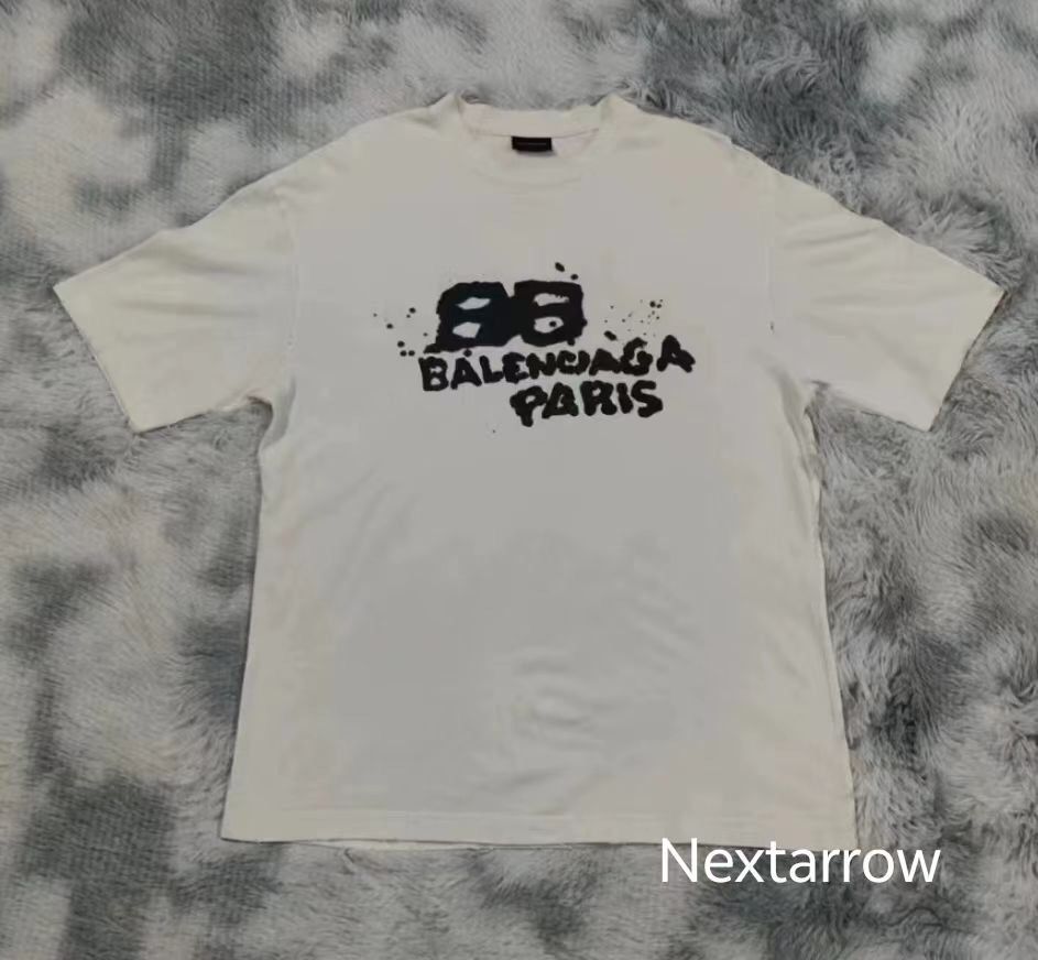 Balenciaga destroys short sleeves 2410-Nextarrow