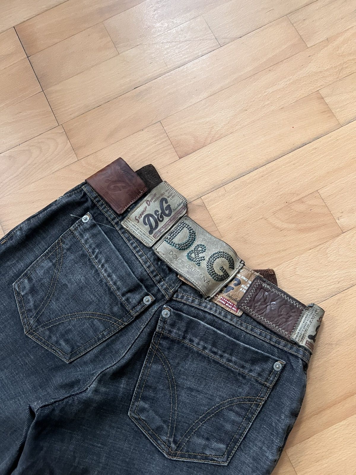Dolce & Gabbana 2003 Dolce & Gabbana multi badge jeans Size 27" / US 4 / IT 40 - 7 Thumbnail