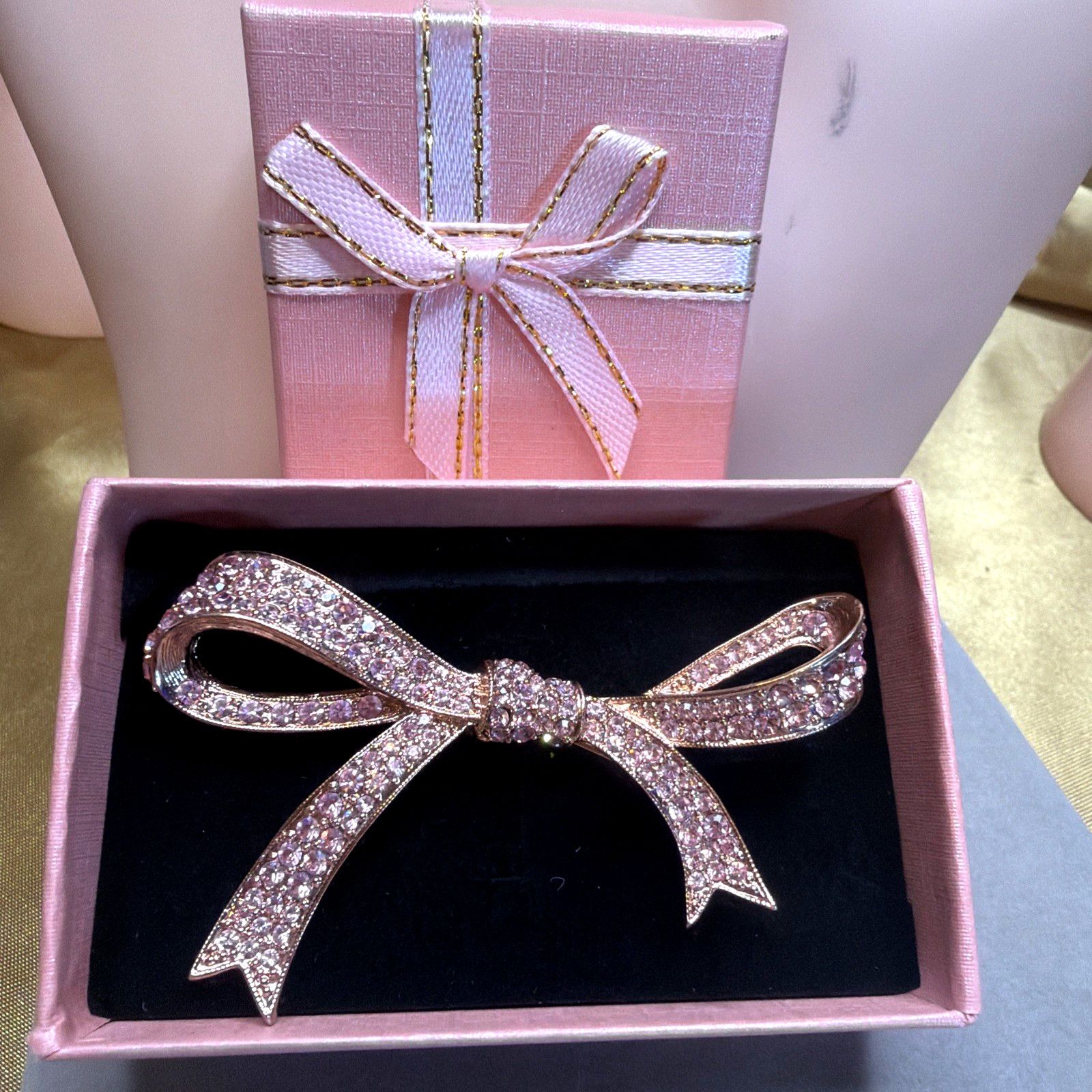 Kenneth Jay Lane Kenneth Jay Lane Vintage Ribbon Bow Brooch Pink Pave Gold Size ONE SIZE - 1 Thumbnail